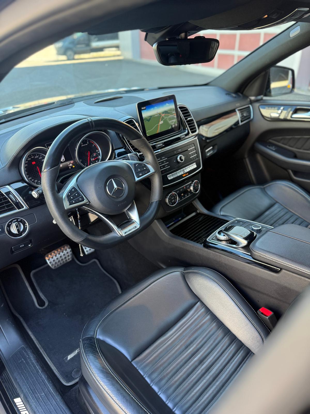 MERCEDES-BENZ GLE Coupé 43 AMG 4Matic 9G-Tronic-image-5