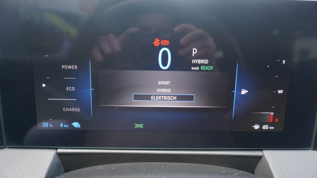 OPEL Astra 1.6 PHEV GSe A-image-12