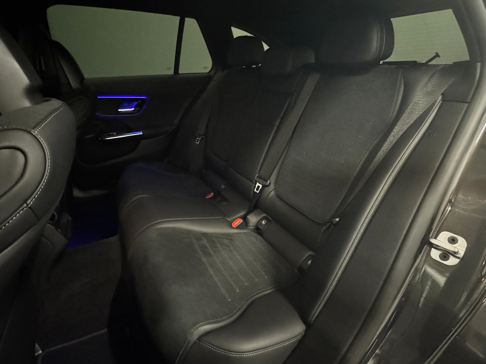 MERCEDES-BENZ C 220 d T 4Matic Swiss Star-image-12
