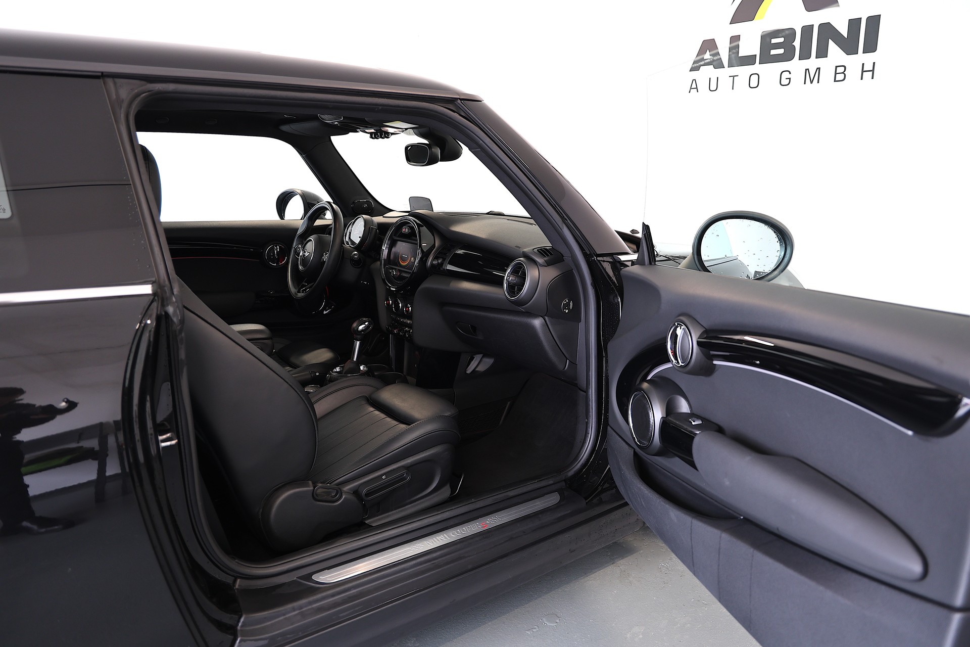 MINI Cooper S Steptronic-image-11