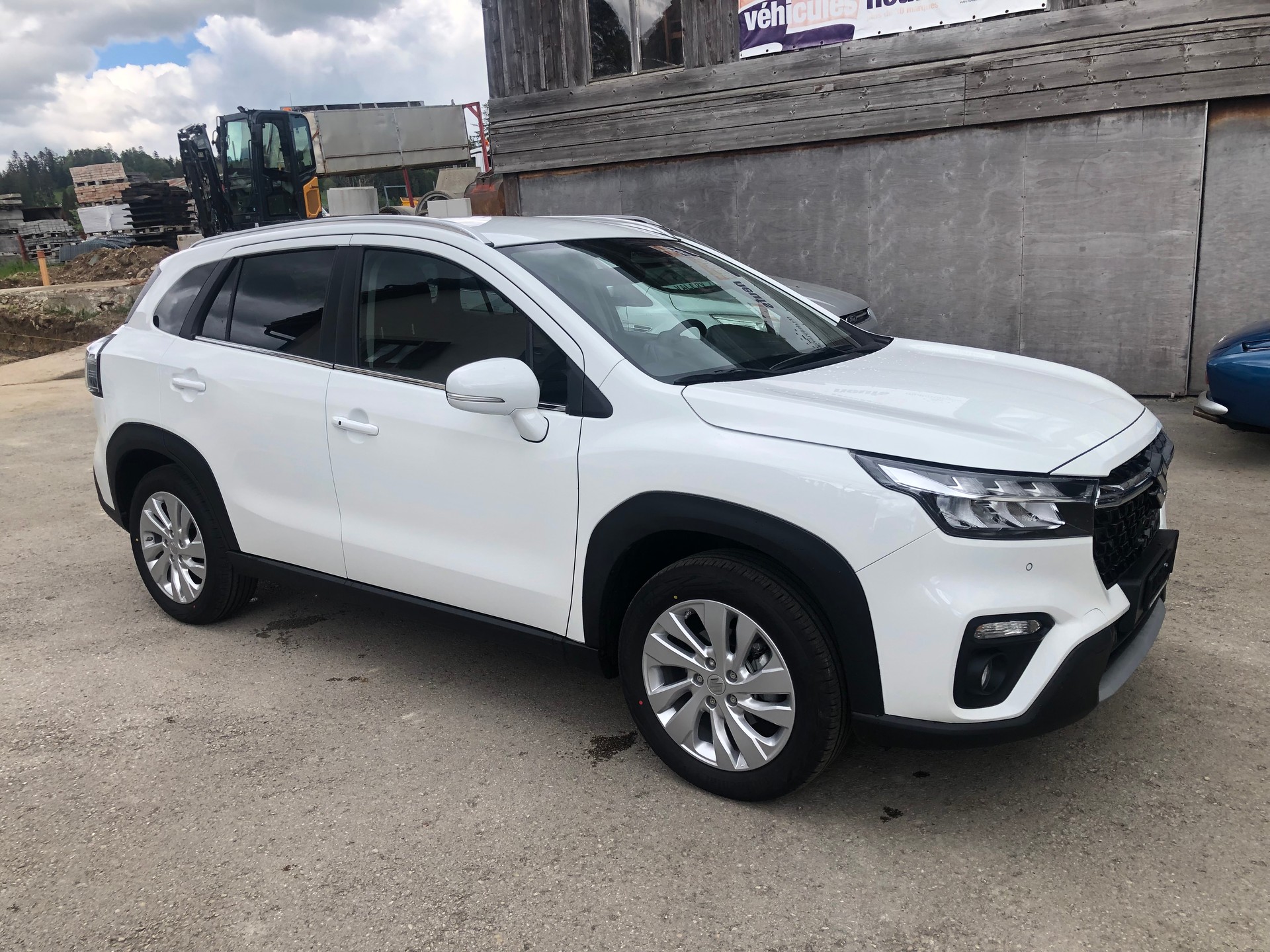 SUZUKI S-Cross 1.4 16V Compact+ MHD 4WD Automatic-image-6