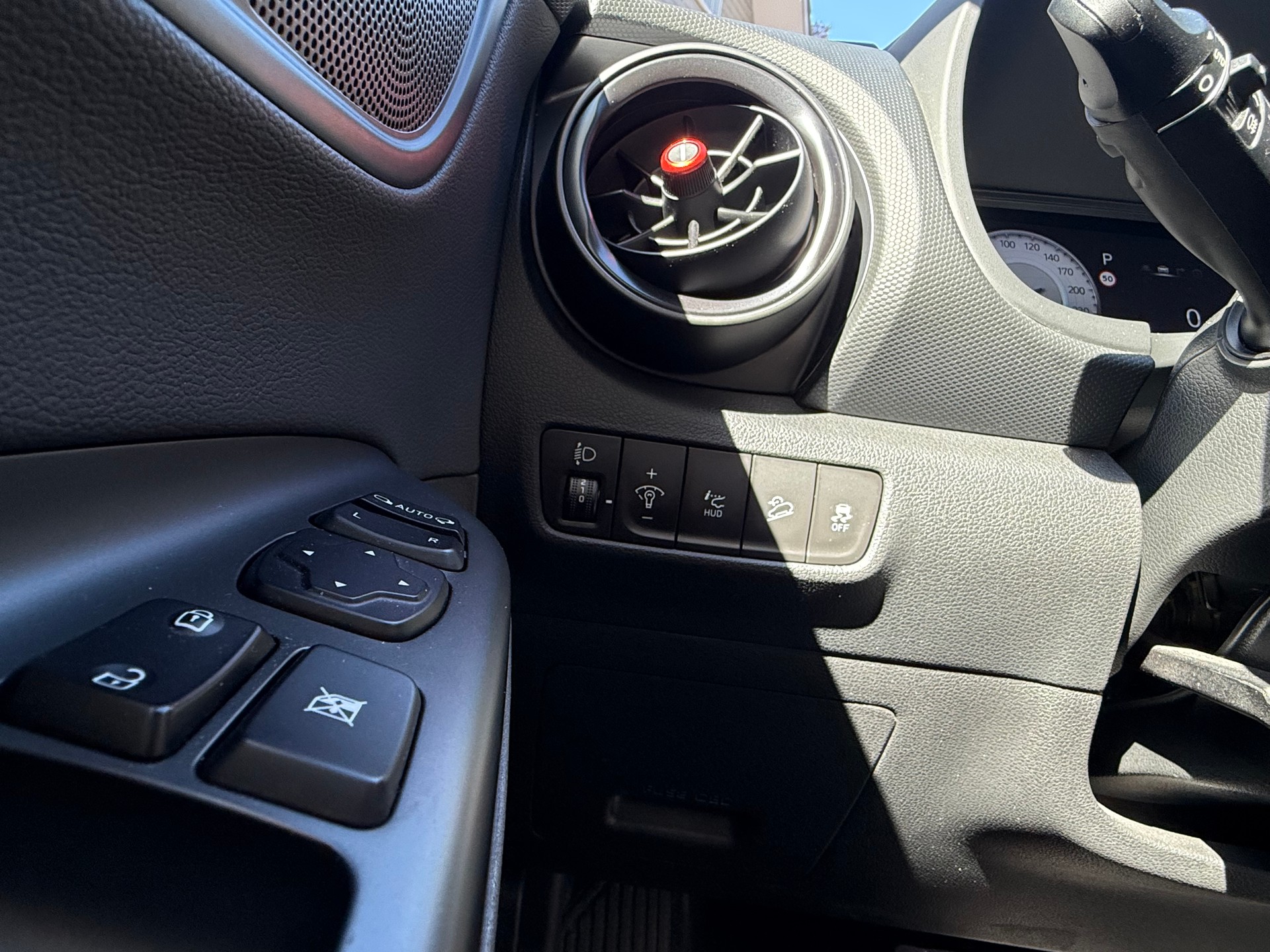 HYUNDAI Kona 1.6 T-GDi N Line 4WD DCT-image-15