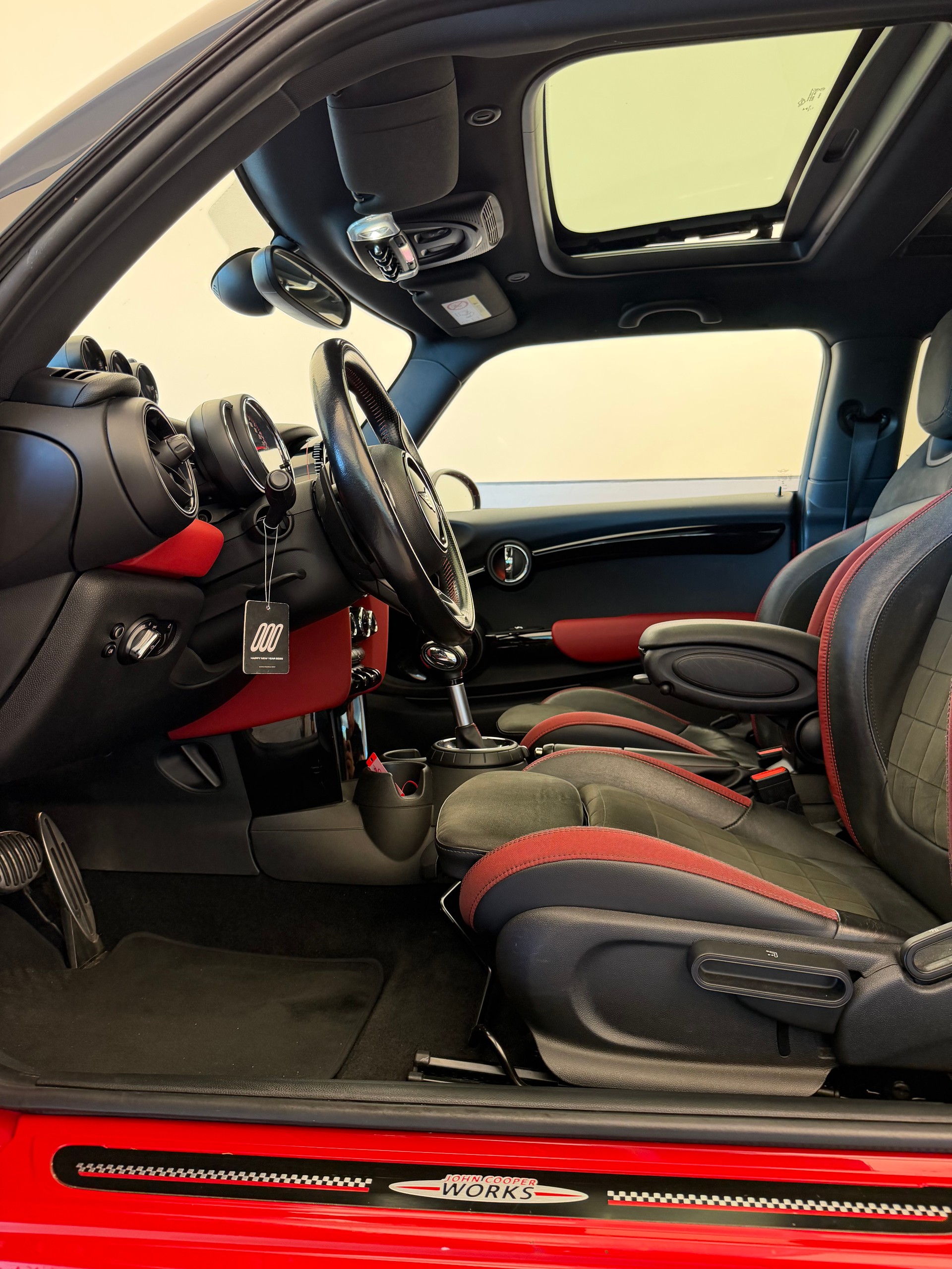 MINI Mini Cooper John Cooper Works Steptronic-image-8