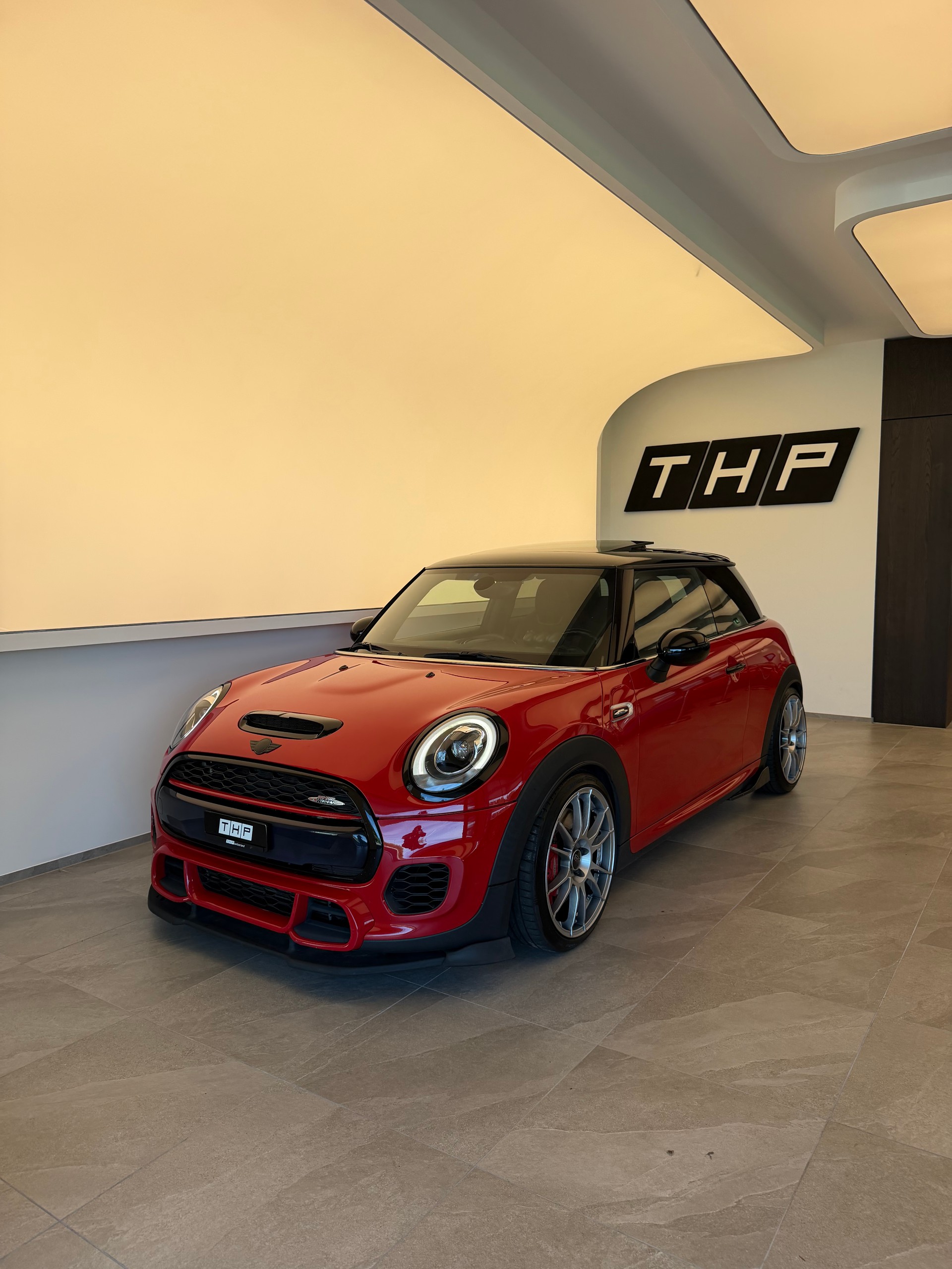 MINI Mini Cooper John Cooper Works Steptronic-image-0