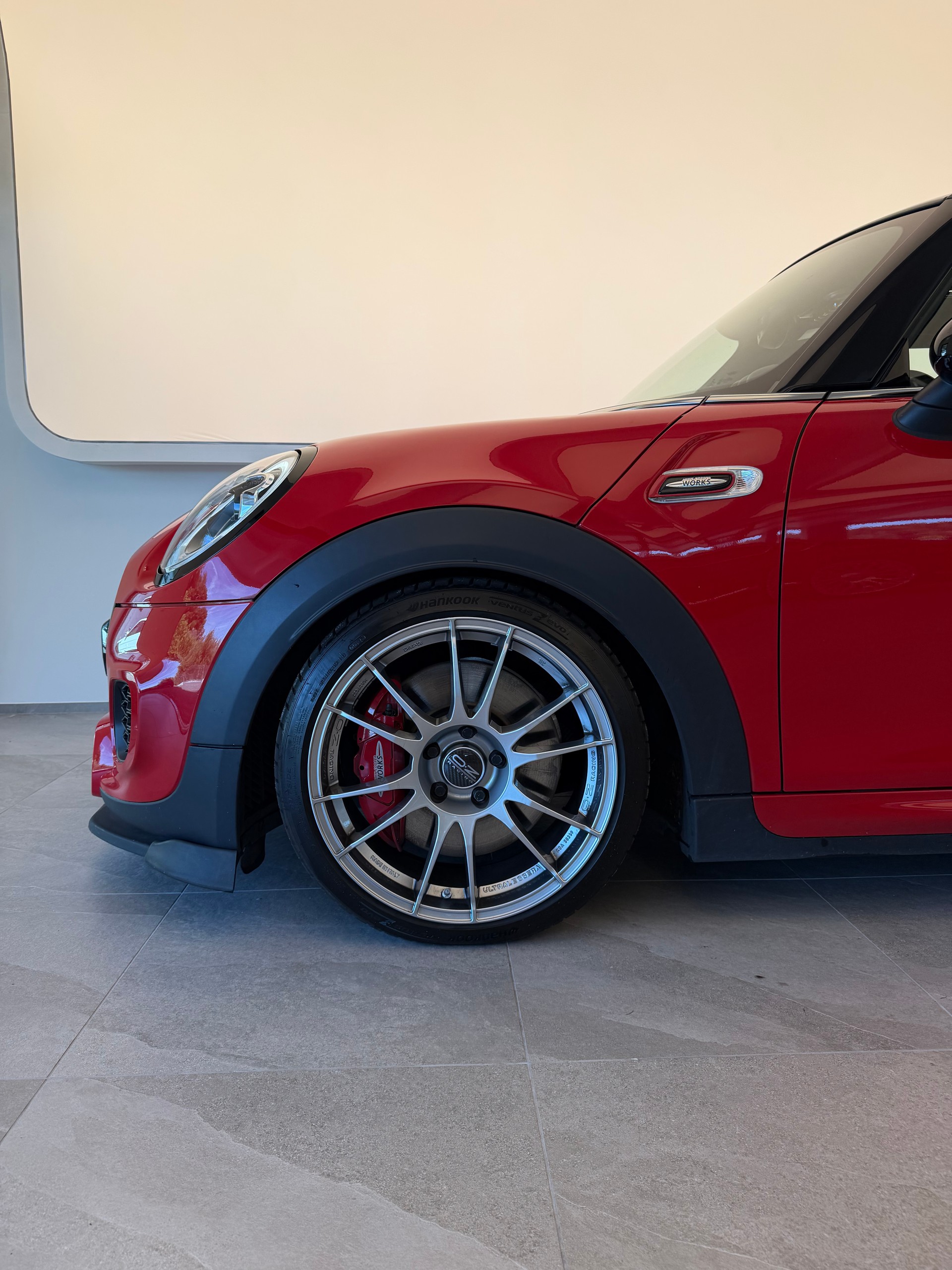 MINI Mini Cooper John Cooper Works Steptronic-image-3