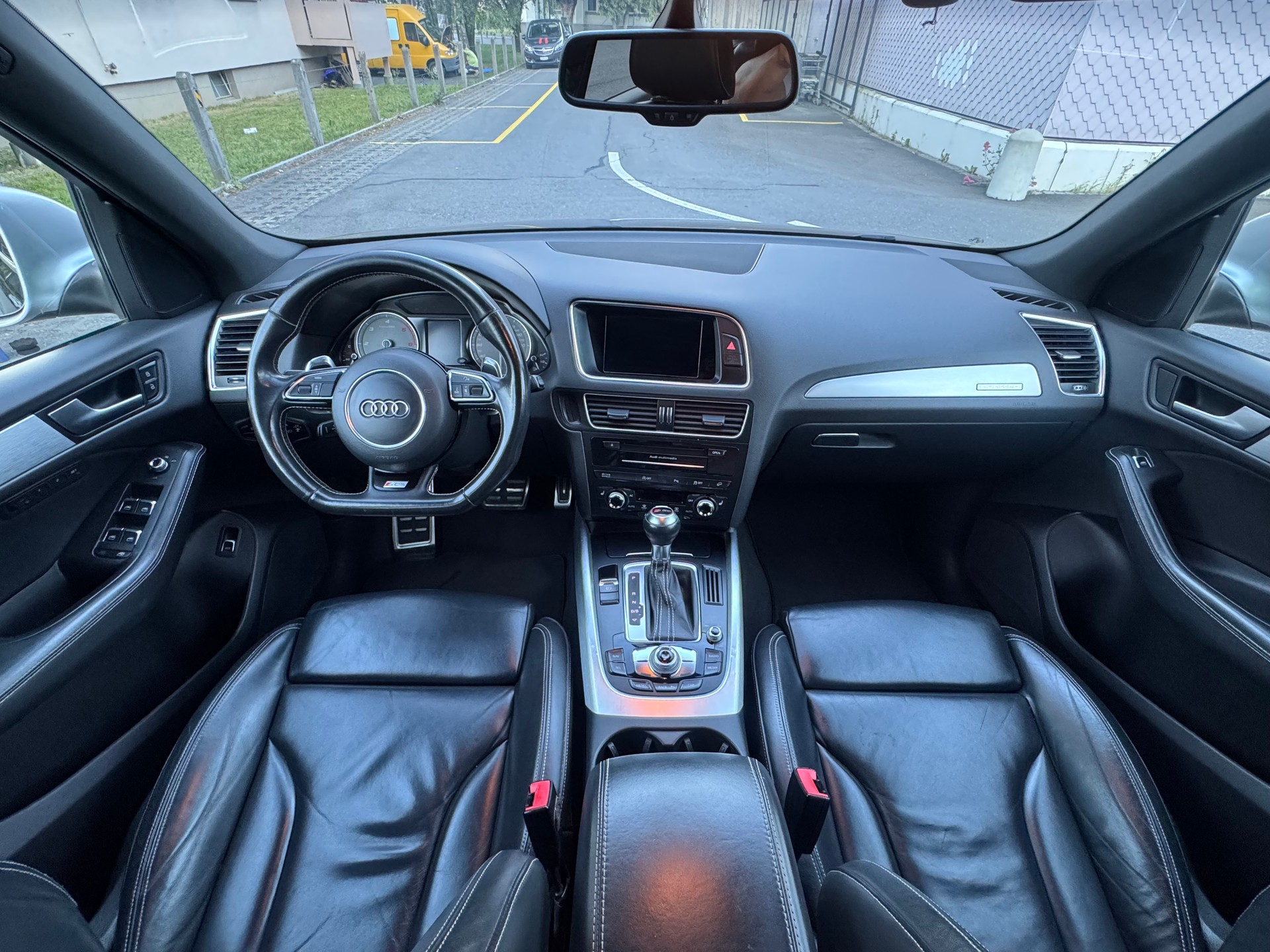 AUDI SQ5 3.0 TDI Quattro Tiptronic-image-3