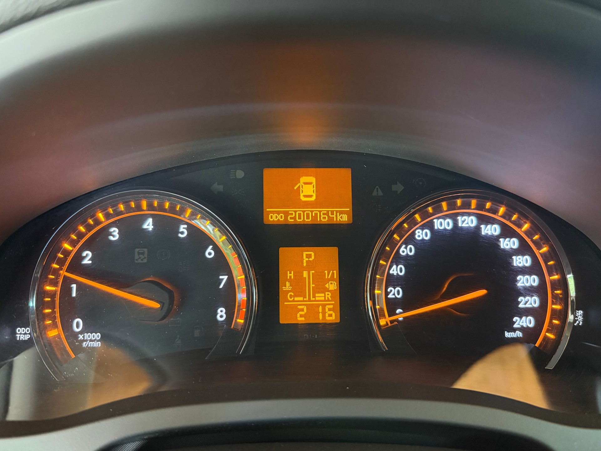 TOYOTA Avensis SW 2.0 Linea Luna Multidrive-image-10