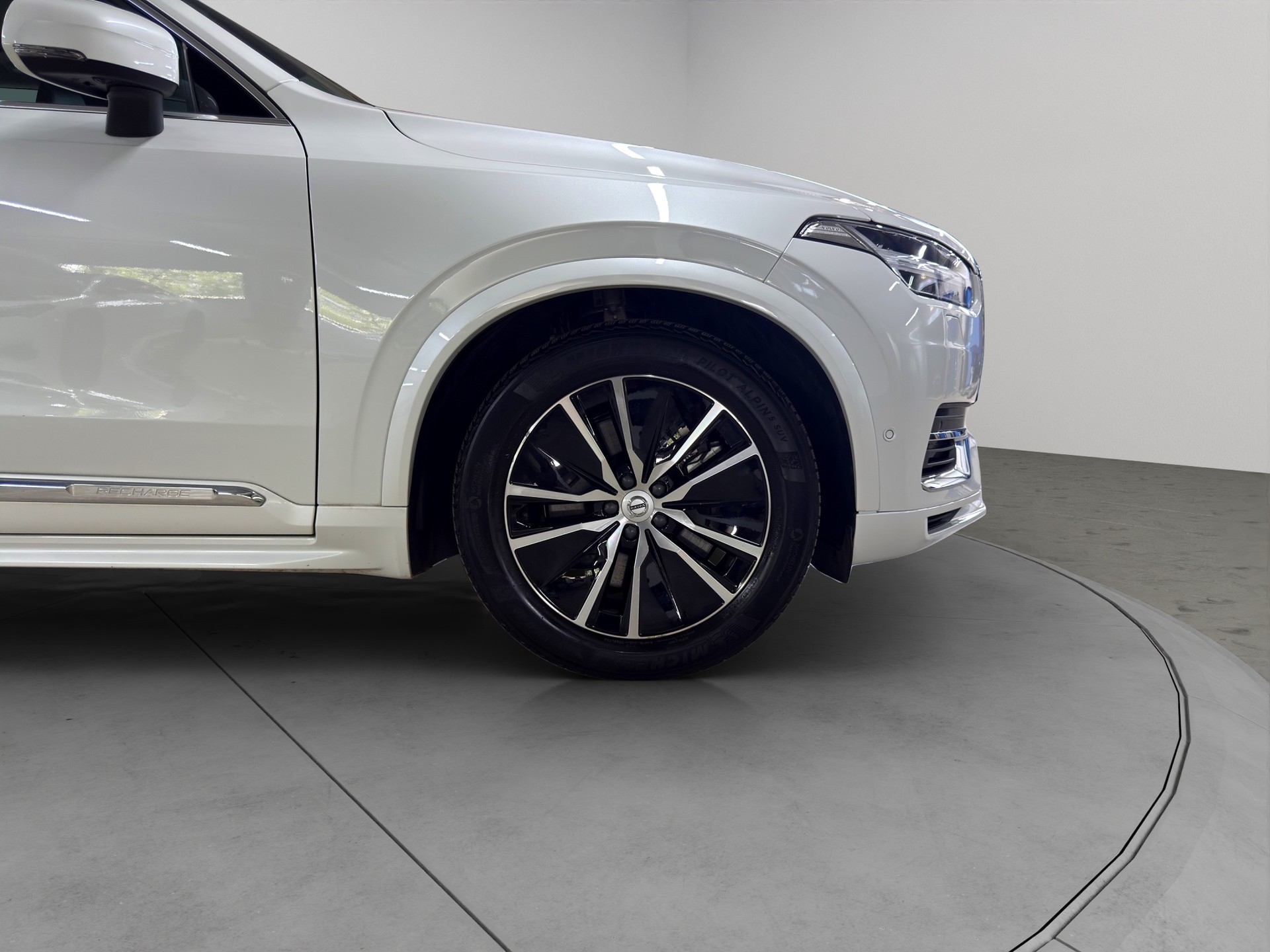 VOLVO XC90 T8 eAWD PluginHybrid Inscription Geartronic-image-8