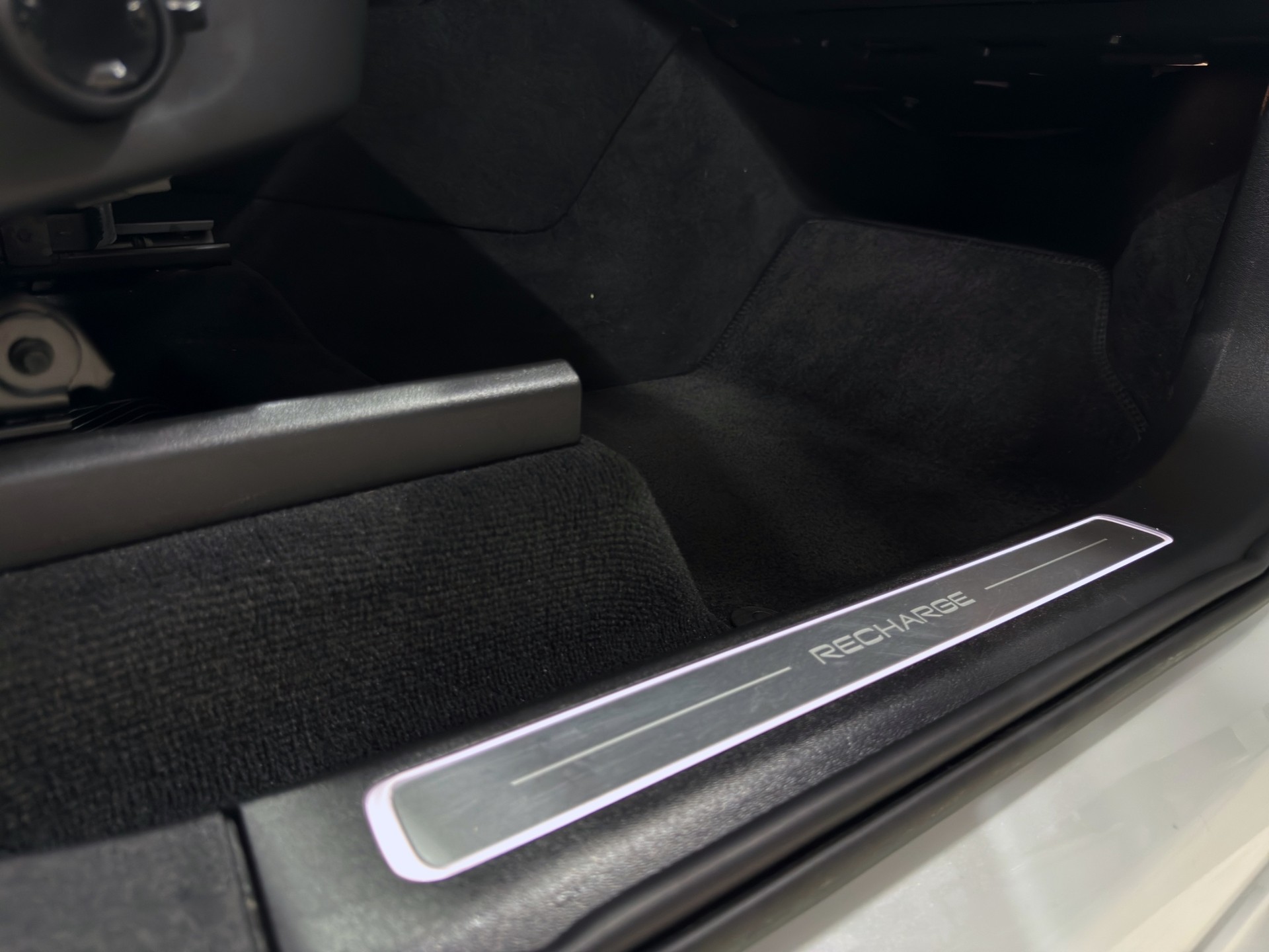 VOLVO XC90 T8 eAWD PluginHybrid Inscription Geartronic-image-25