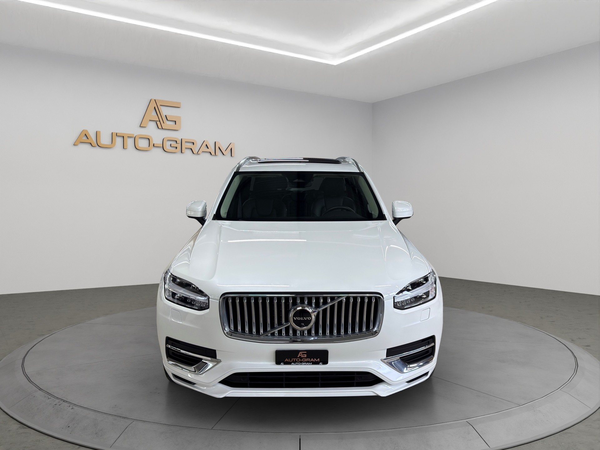 VOLVO XC90 T8 eAWD PluginHybrid Inscription Geartronic-showroom-element-1