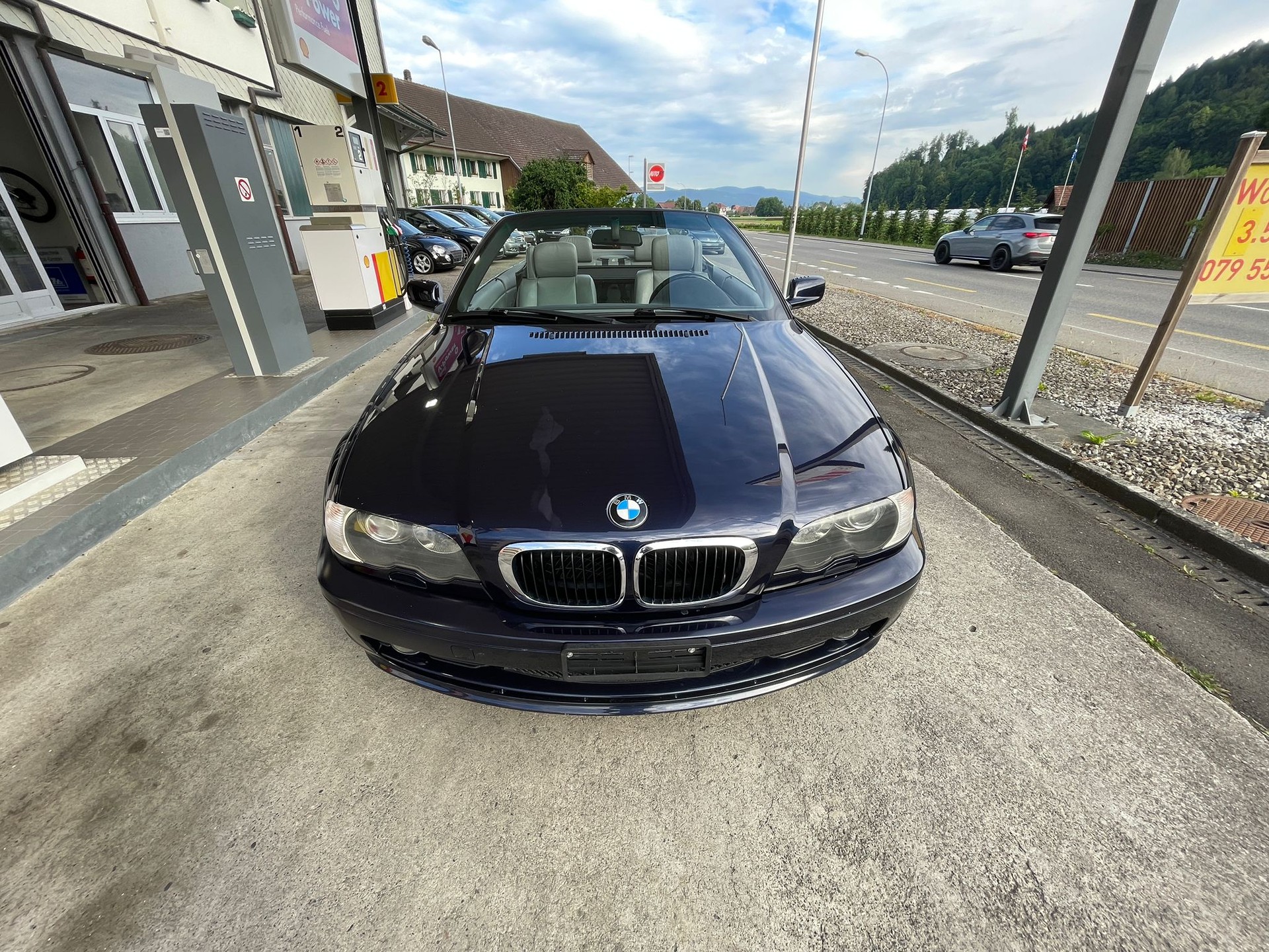 BMW 325Ci Cabriolet-image-6