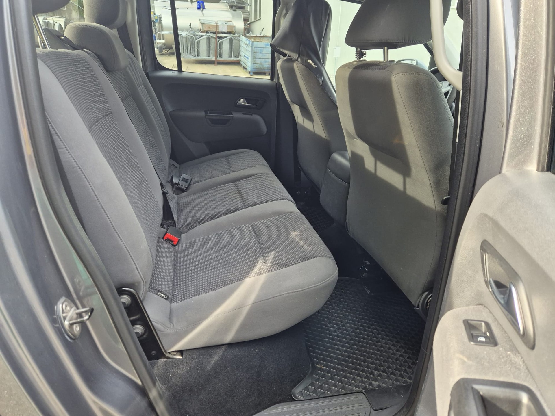VW Amarok 2.0 BiTDI Startline 4Motion permanent-image-5