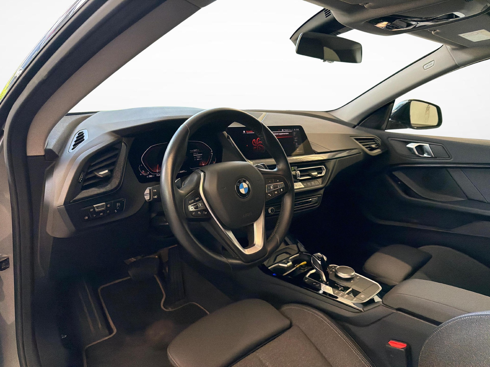 BMW 220i xDrive SAG Gran Coupé-image-12