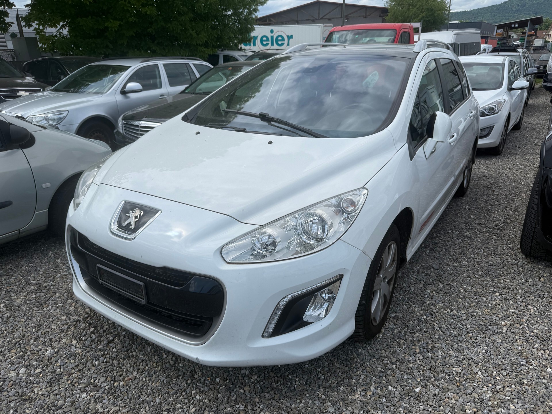 PEUGEOT 308 SW 1.6 HDI Business-image-0
