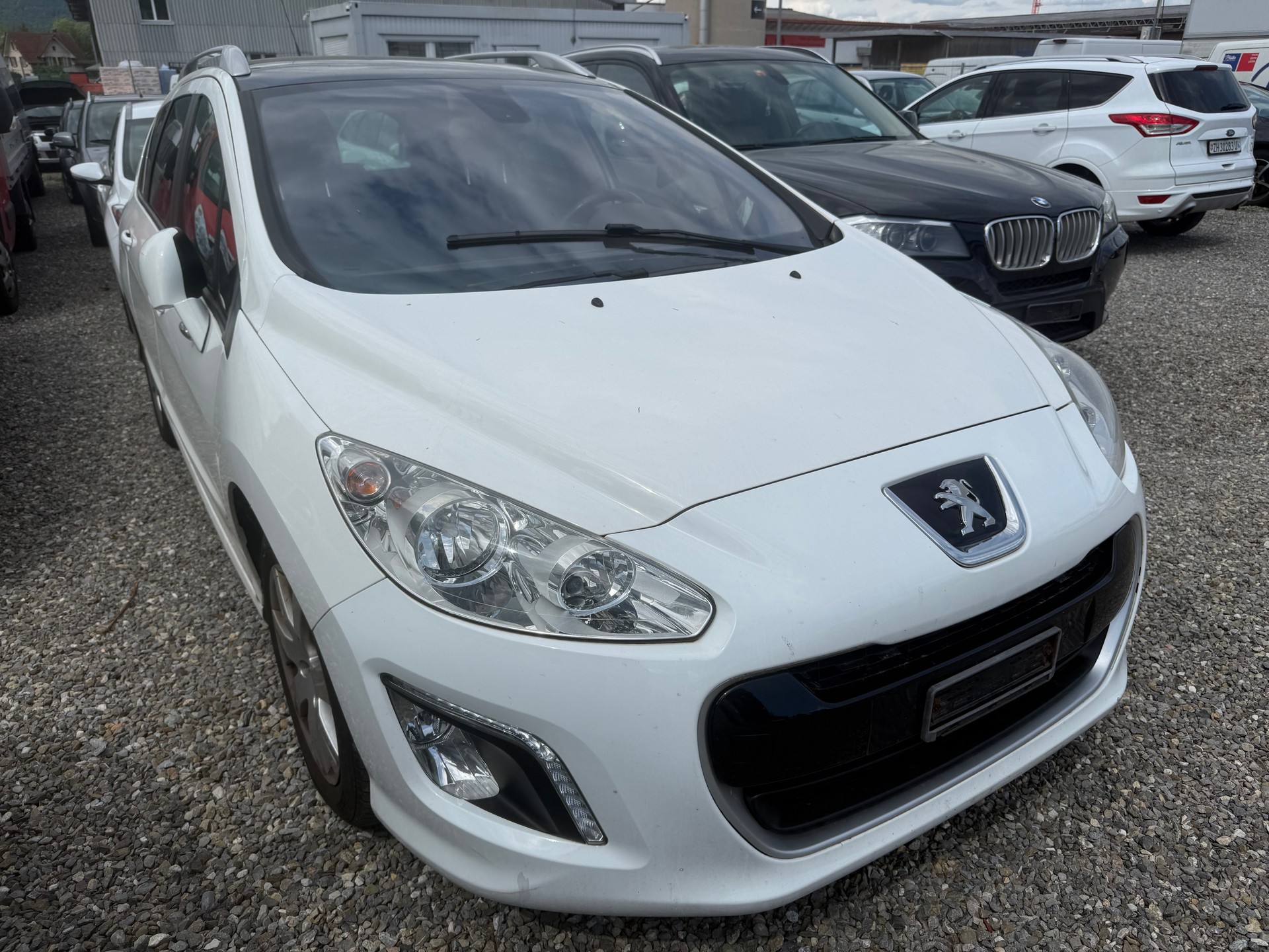 PEUGEOT 308 SW 1.6 HDI Business-image-1