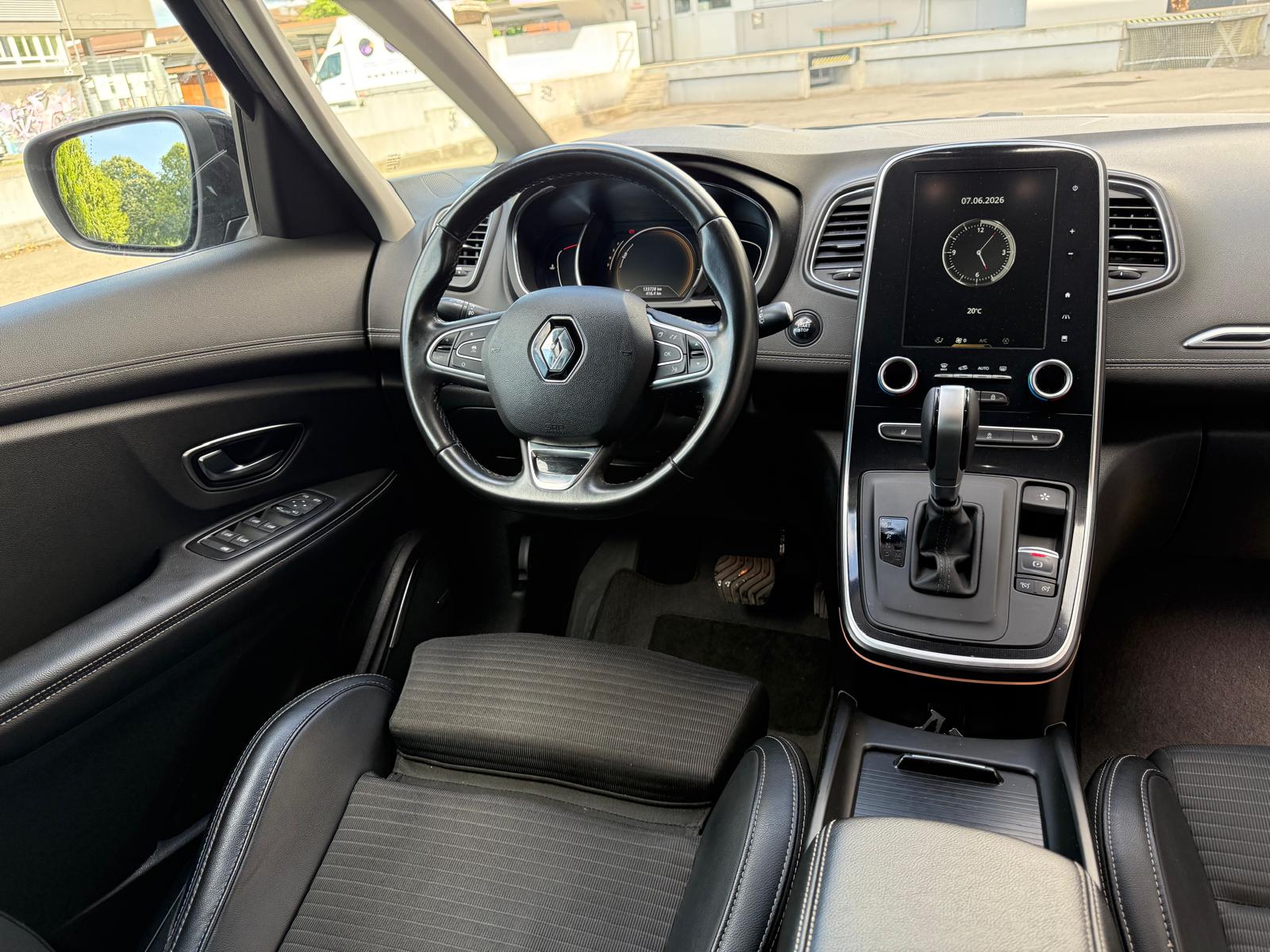 RENAULT Scénic 1.5 dCi Intens EDC-image-10
