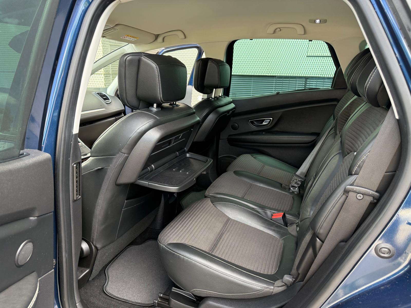 RENAULT Scénic 1.5 dCi Intens EDC-image-15