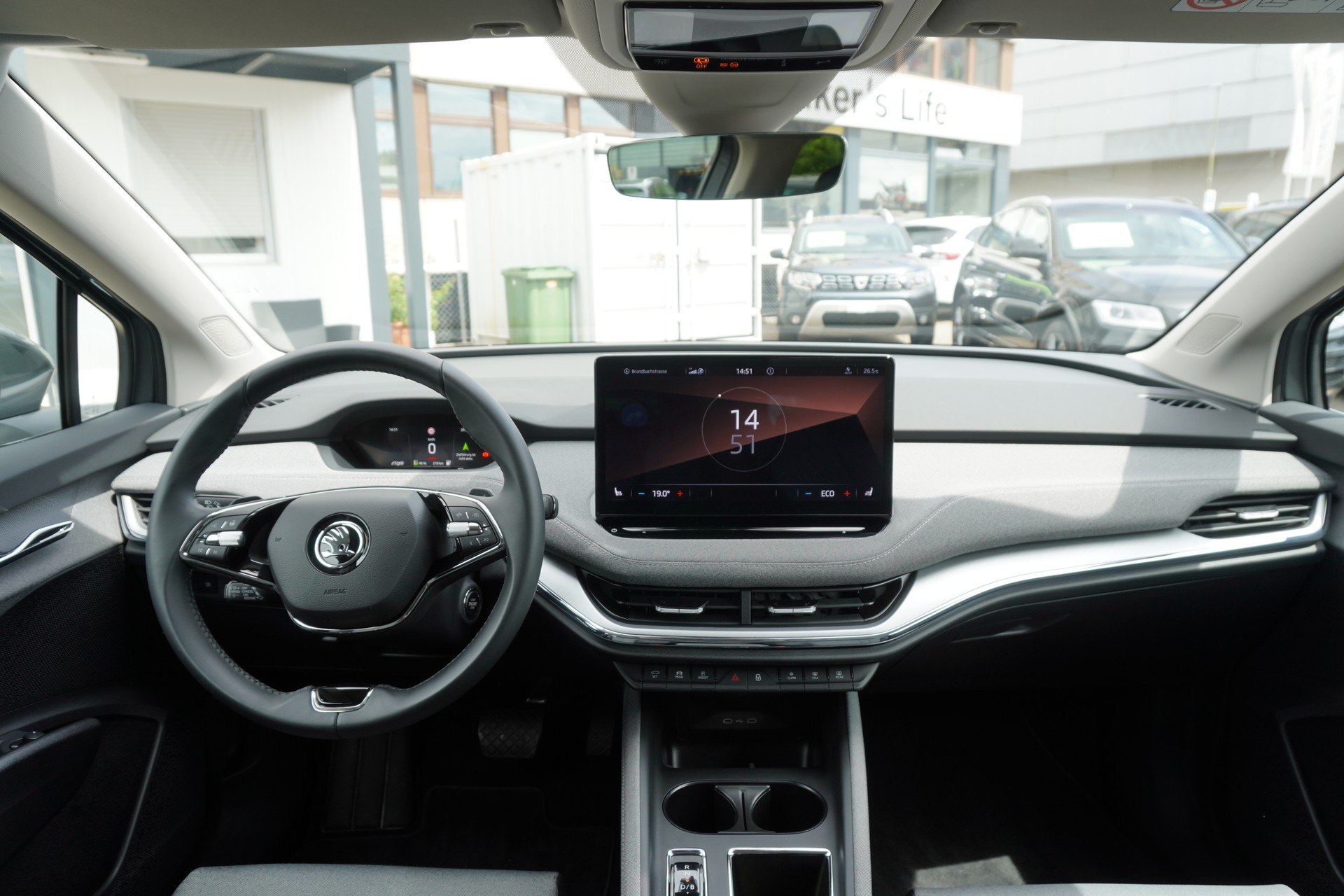 SKODA Enyaq iV 80-image-13