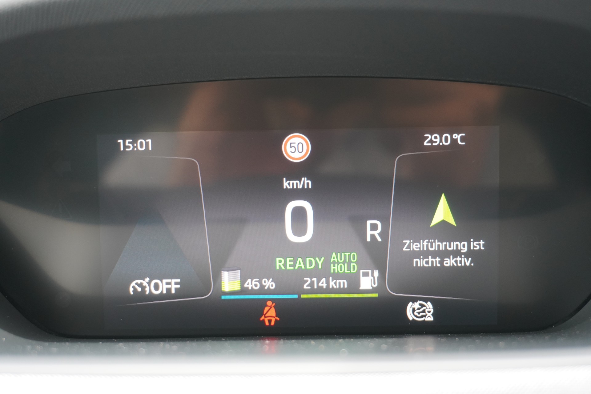 SKODA Enyaq iV 80-image-33