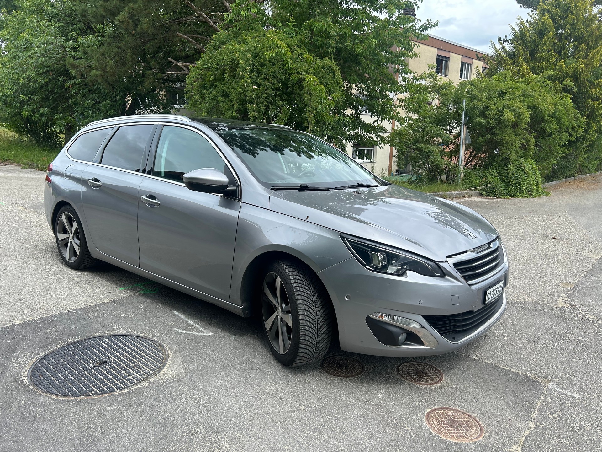 PEUGEOT 308 SW 2.0 BlueHDI Active Automatic-image-3