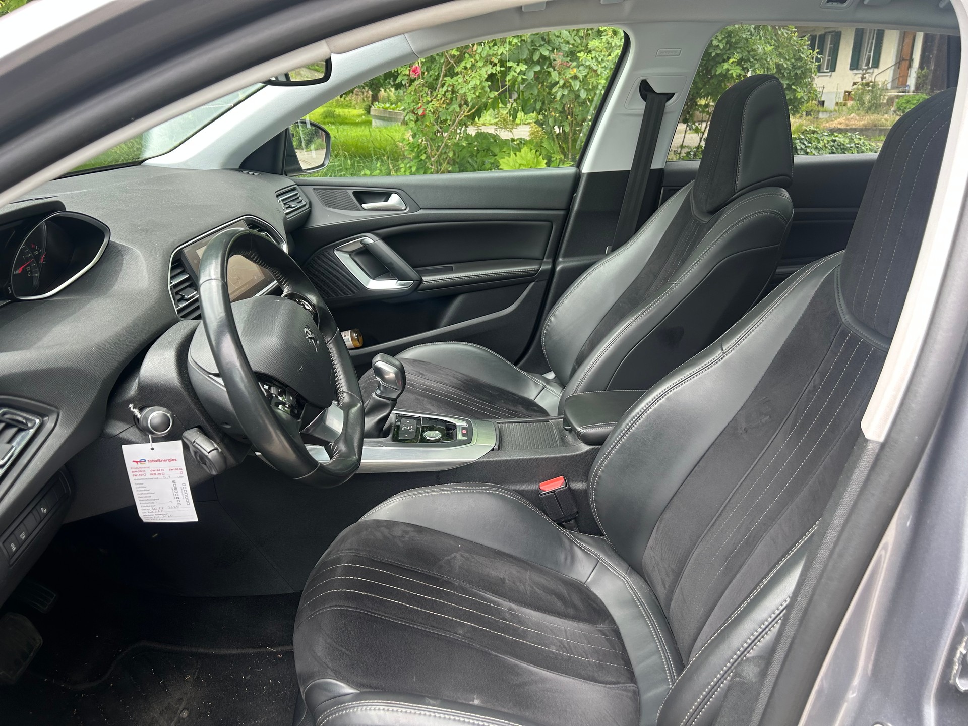 PEUGEOT 308 SW 2.0 BlueHDI Active Automatic-image-11
