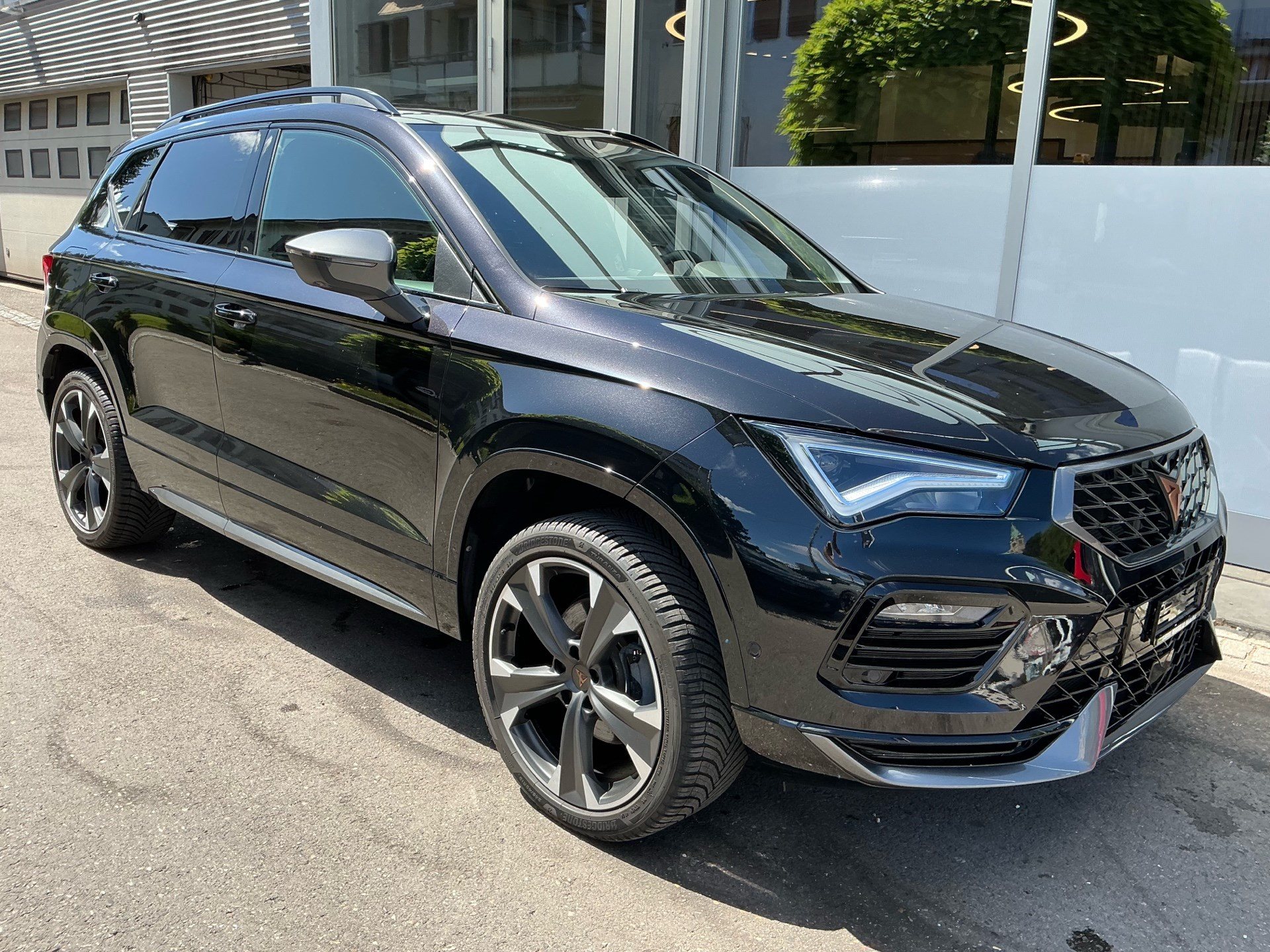 CUPRA Ateca 2.0 TSI 4Drive *** 360° KAMERA & ELEKTRISCHER FAHRERSITZ MIT MEMORY ***-image-2