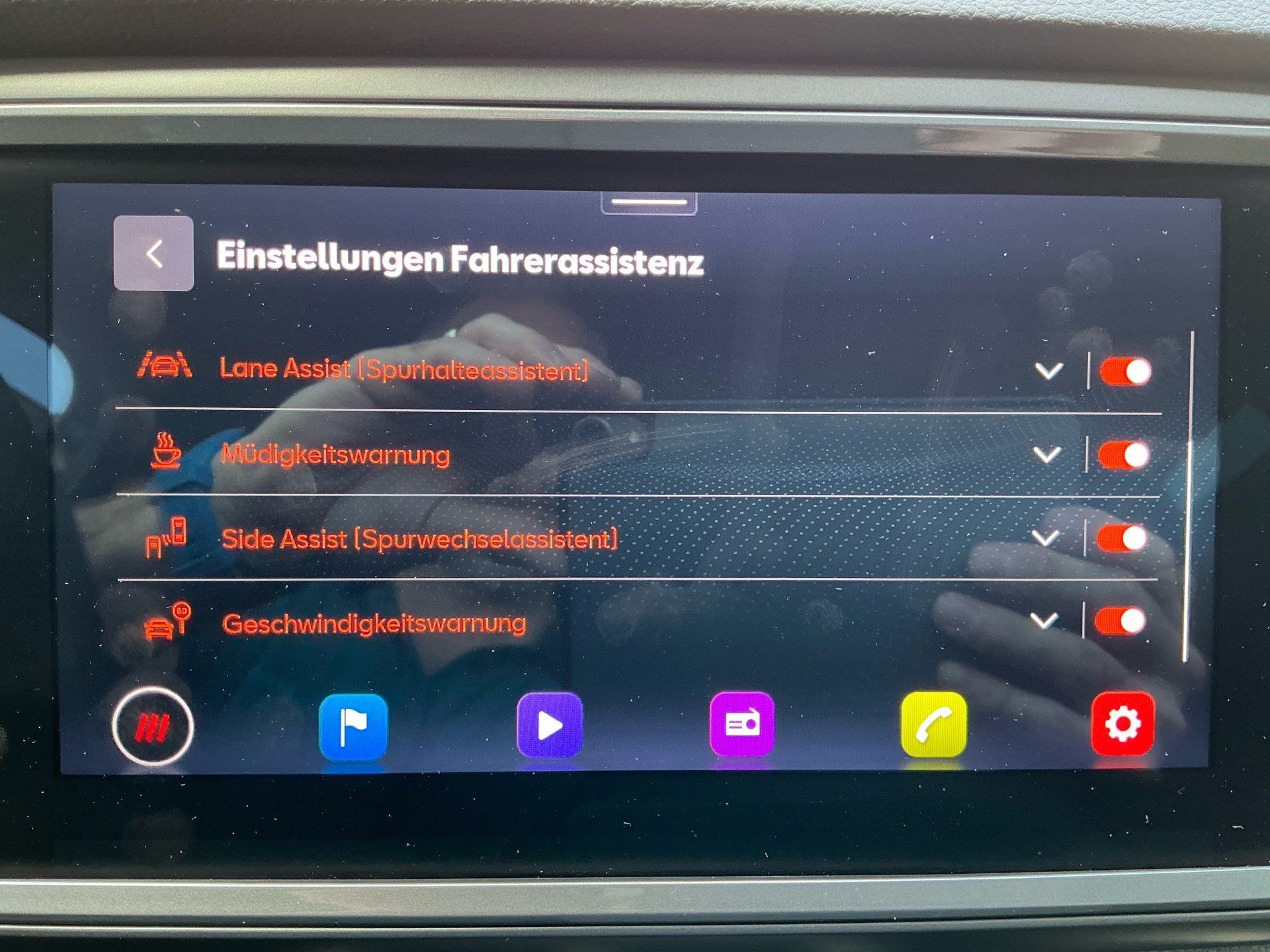 CUPRA Ateca 2.0 TSI 4Drive *** 360° KAMERA & ELEKTRISCHER FAHRERSITZ MIT MEMORY ***-image-25