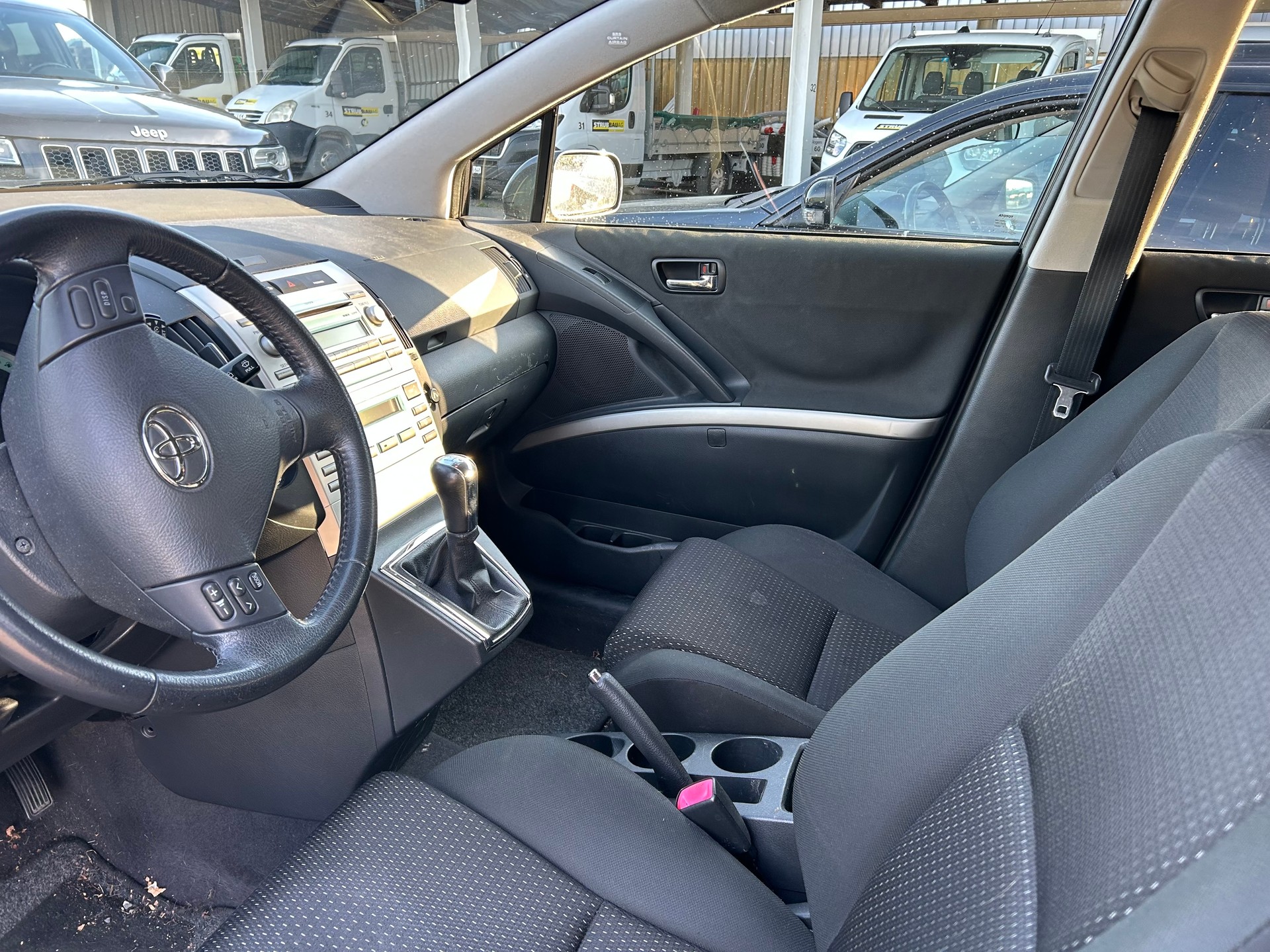 TOYOTA Corolla Verso 1.8 Linea Sol-image-9
