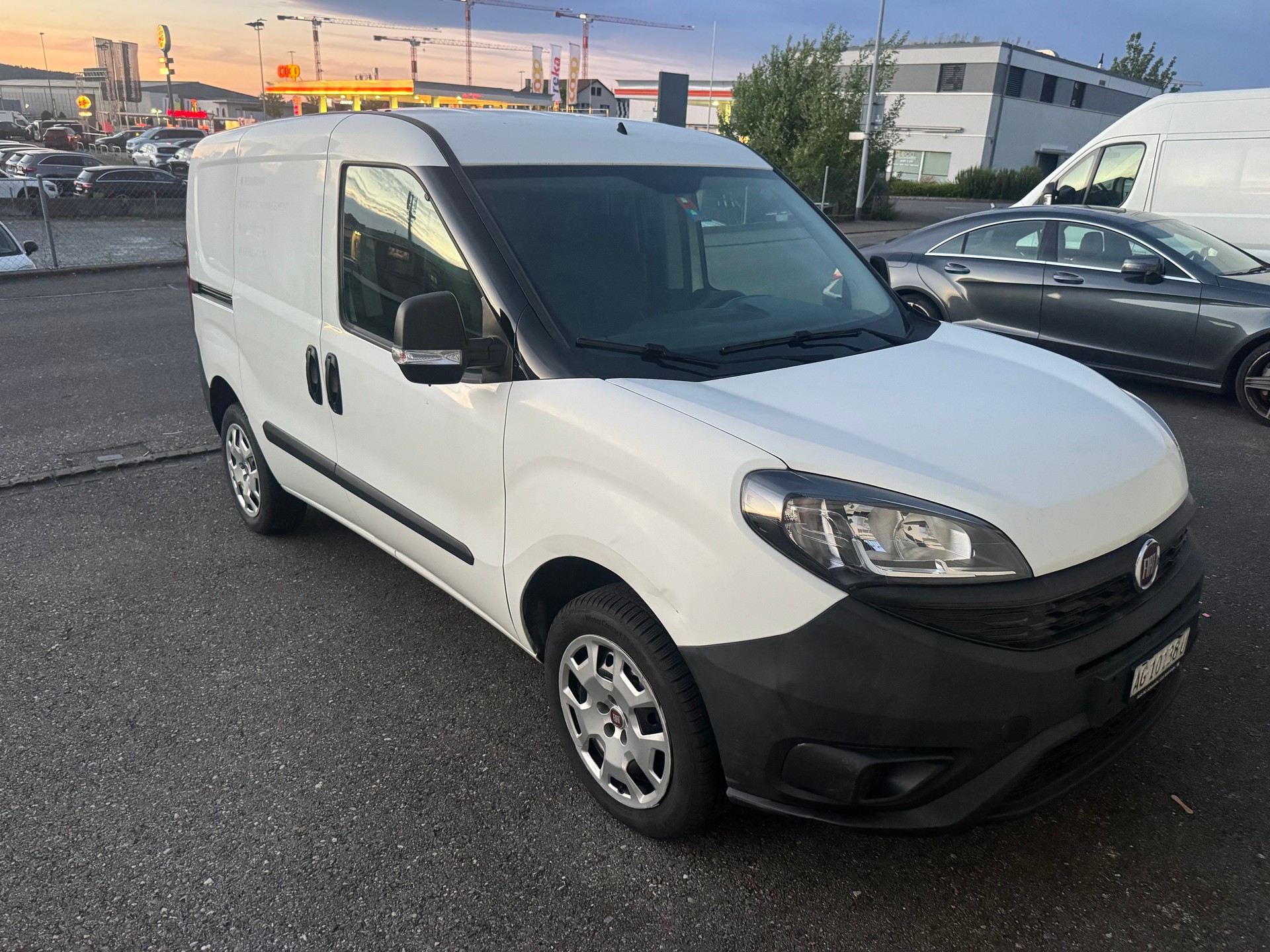 FIAT Doblò 1.4 MPI Cargo Starter-image-1