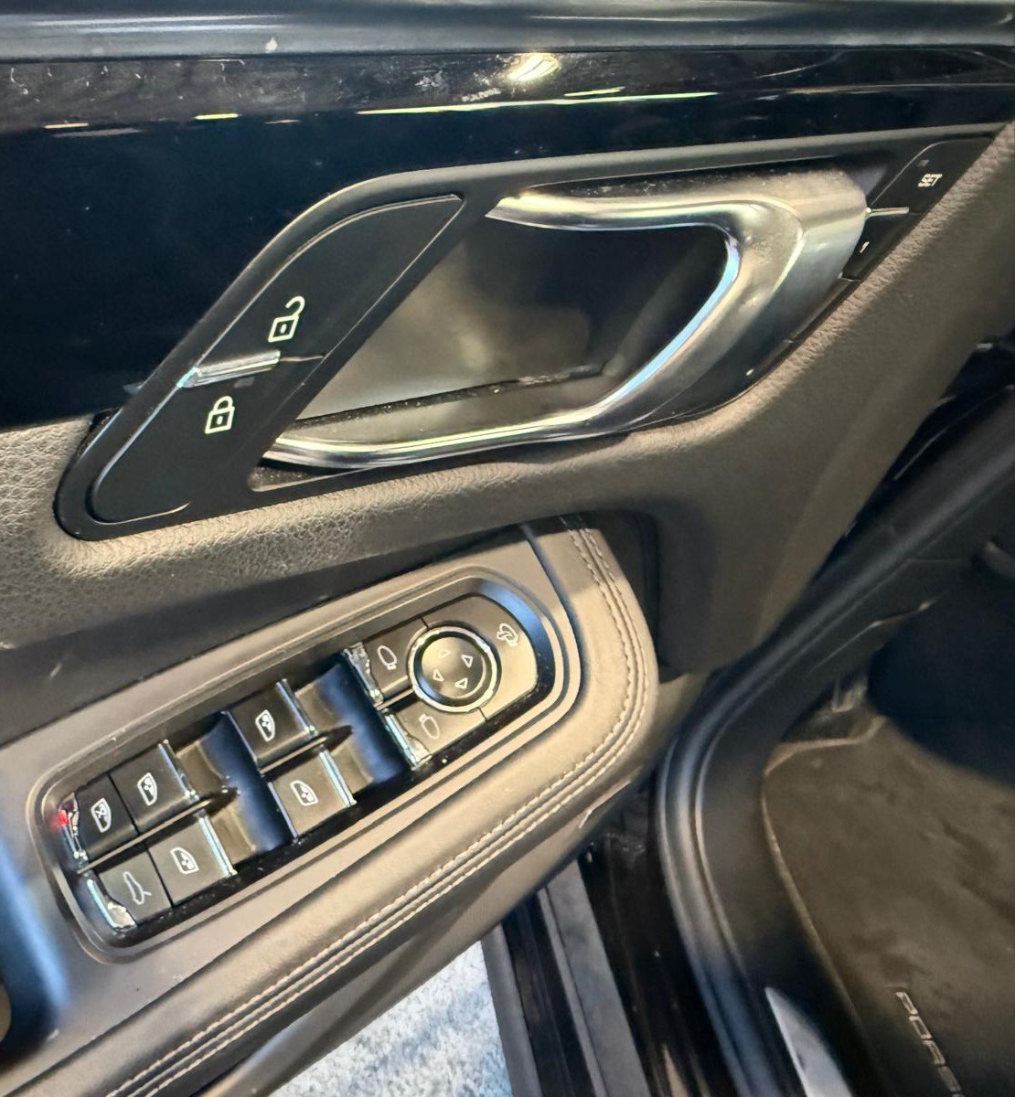 PORSCHE Macan S PDK-image-14