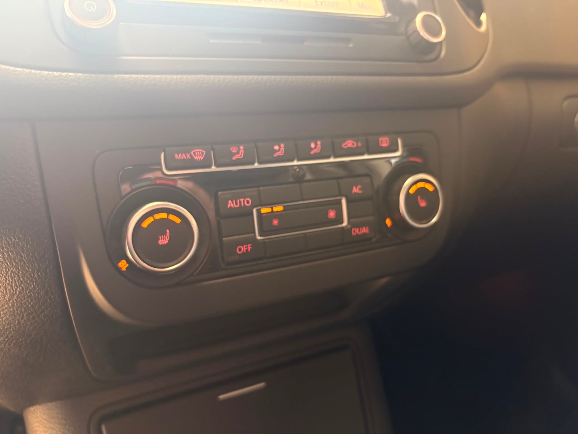 VW Golf Plus 1.4 TSI Highline DSG-image-12