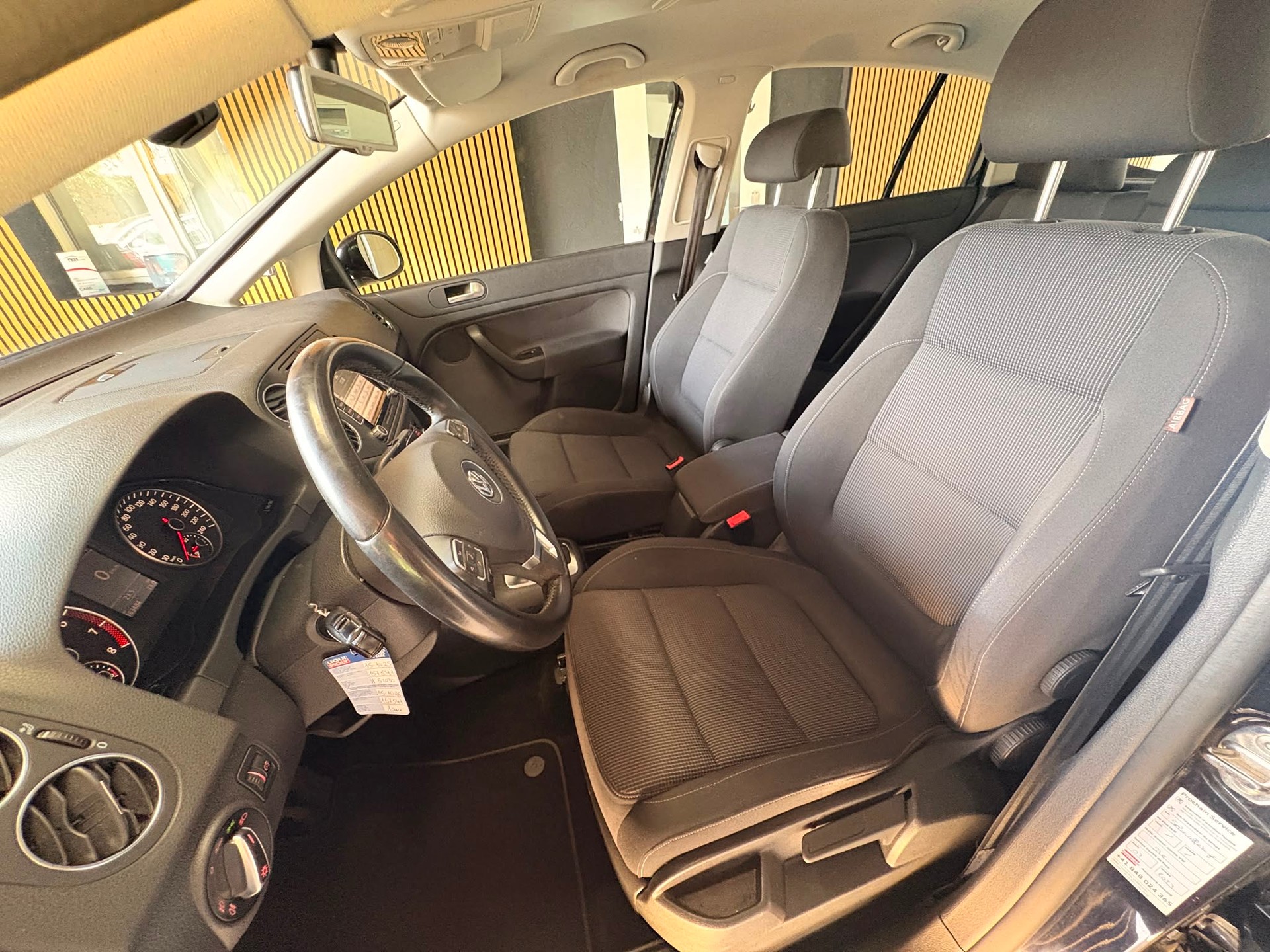 VW Golf Plus 1.4 TSI Highline DSG-image-8