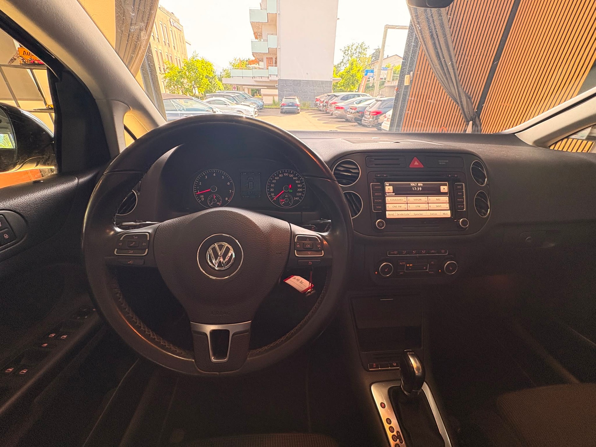 VW Golf Plus 1.4 TSI Highline DSG-image-10