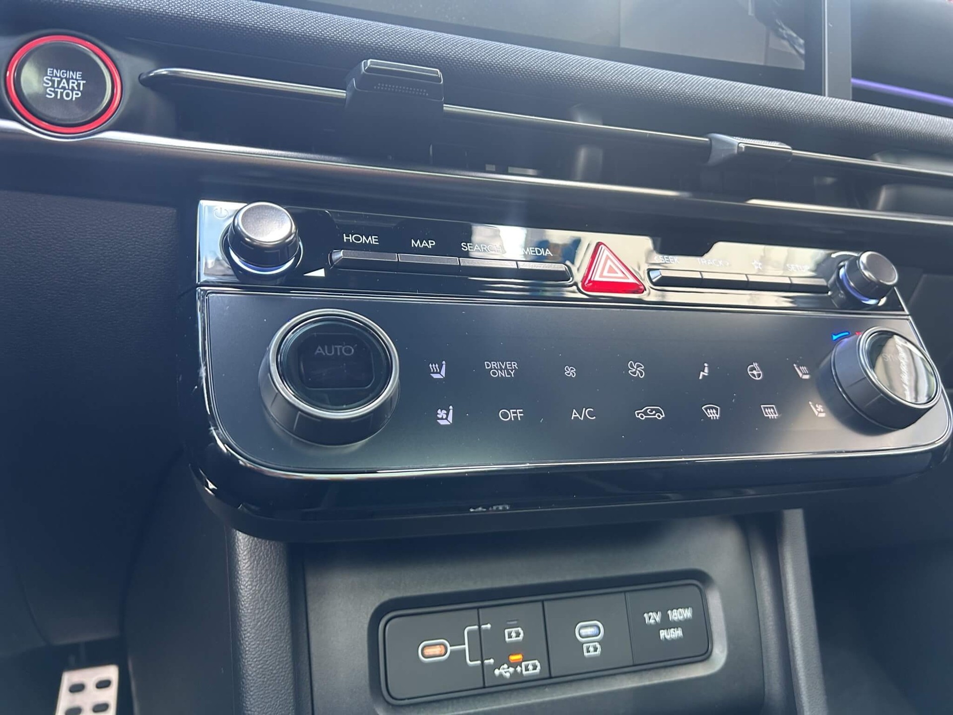 HYUNDAI Tucson 1.6 T-GDi HEV N-Line 4WD-image-12