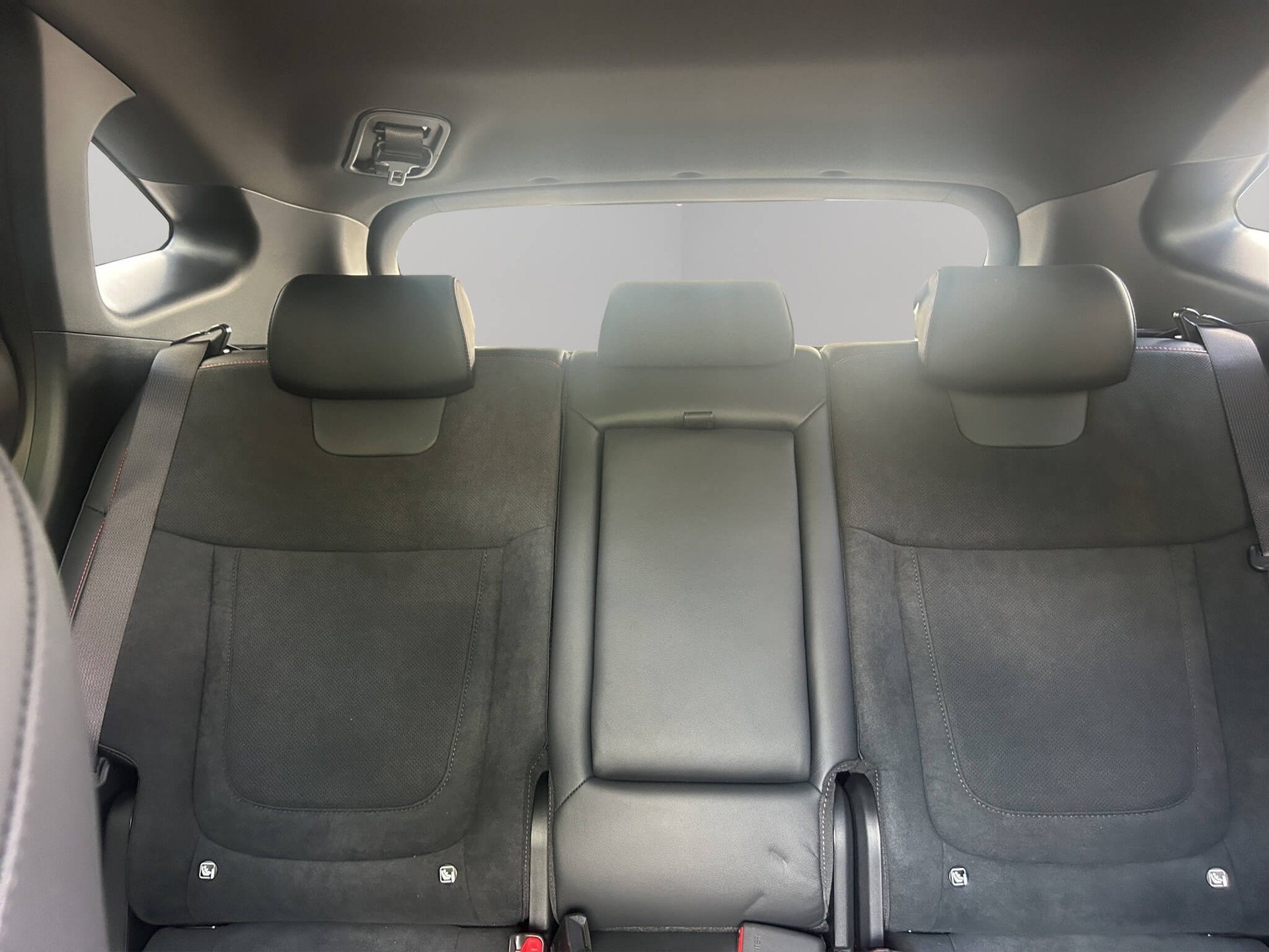 HYUNDAI Tucson 1.6 T-GDi HEV N-Line 4WD-image-7