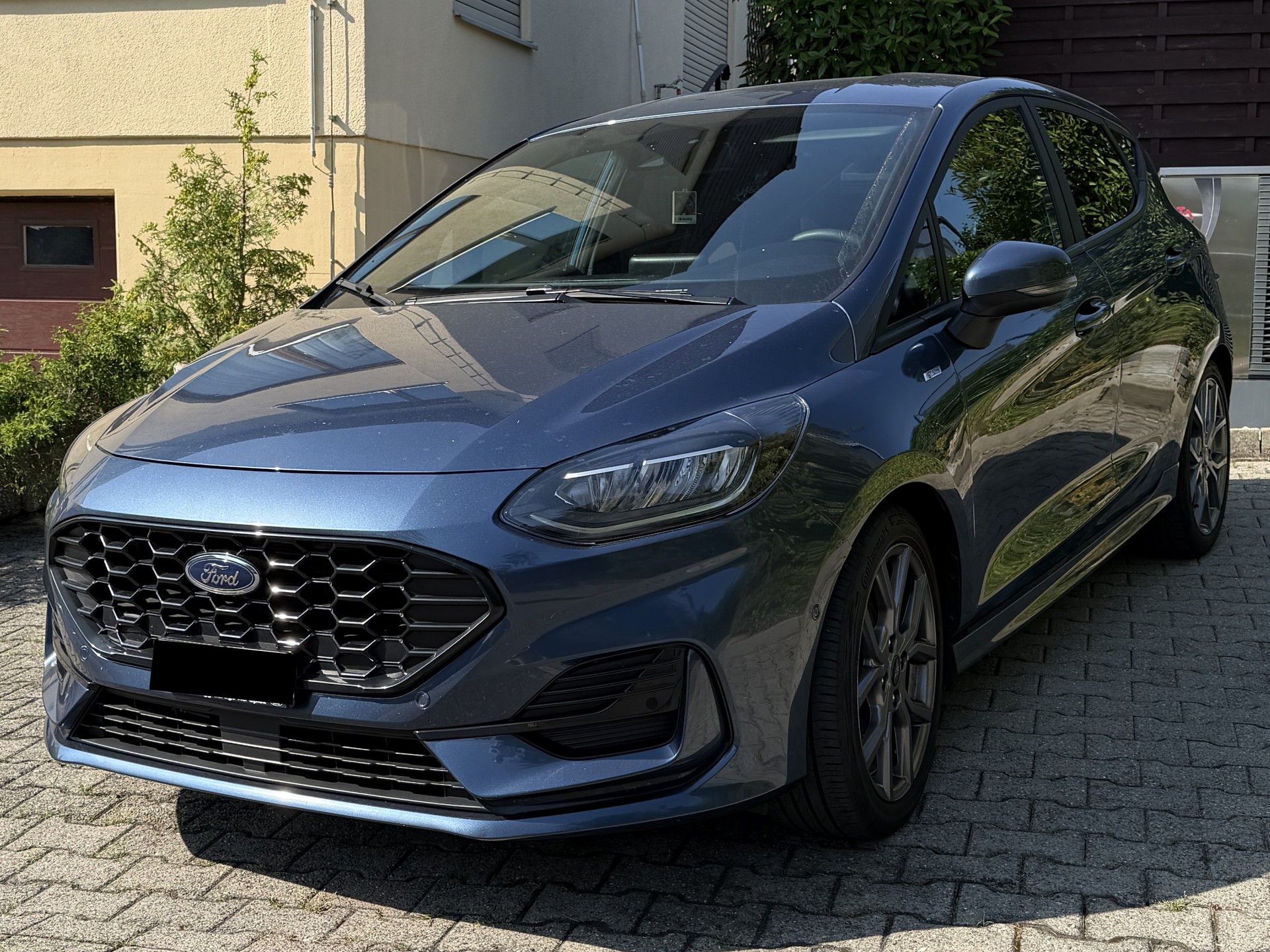 FORD 1.0 EcoB Hybrid ST-Line X-image-1