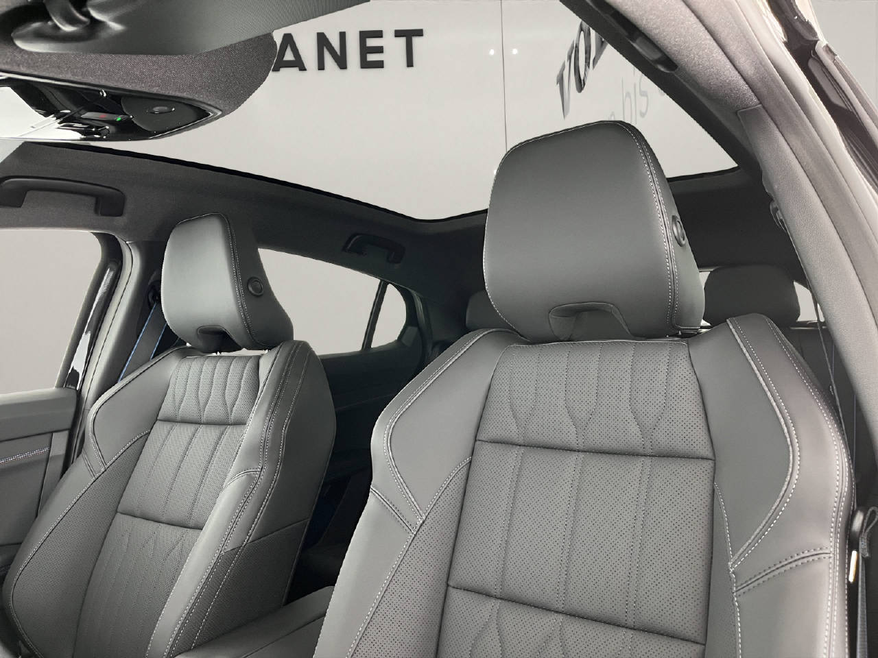 RENAULT Rafale 1.2 E-Tech Plug-in Atelier Apline-image-8