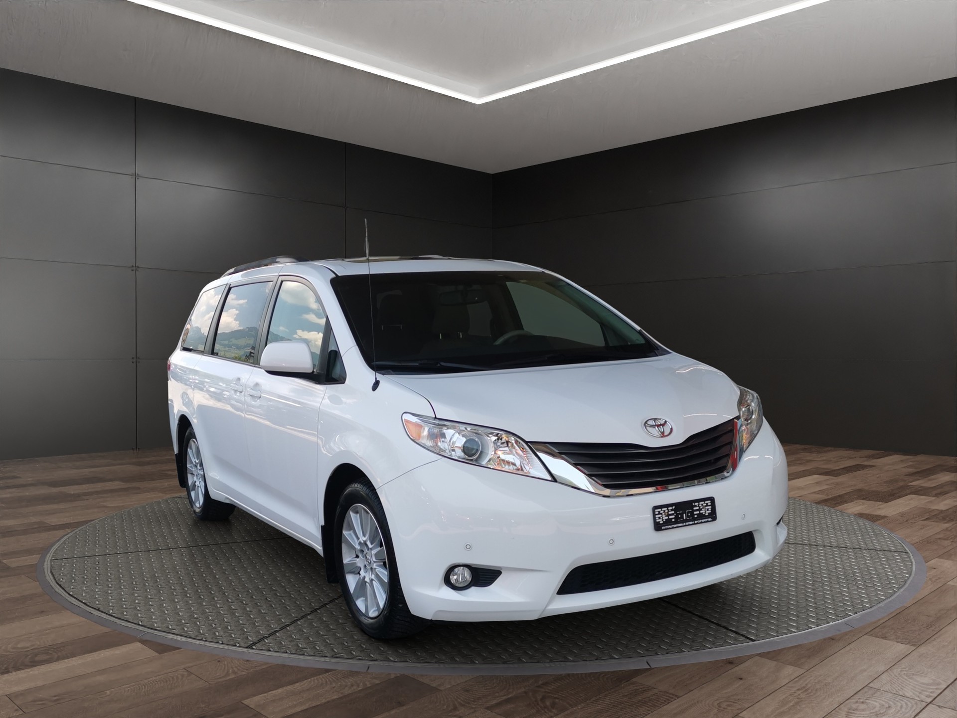 TOYOTA Sienna 3.5 A 4WD-image-0