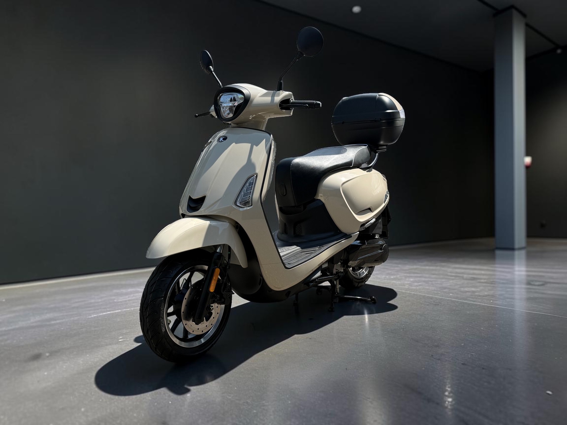 KYMCO Like 125i ABS Topcase-image-12