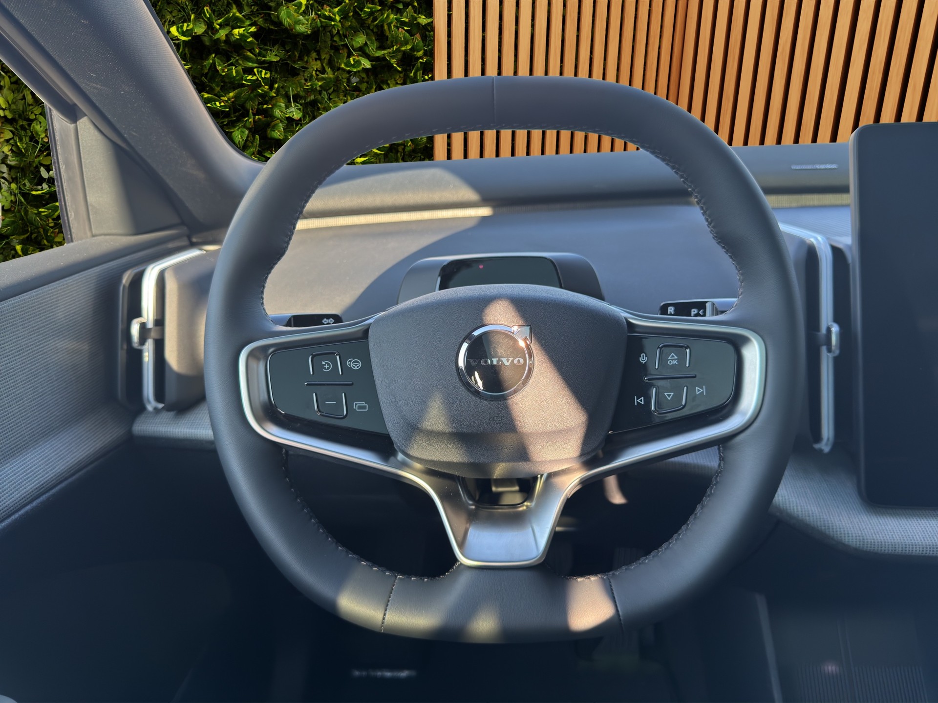 VOLVO EX30 CC E60 Twin Performance AWD-image-10