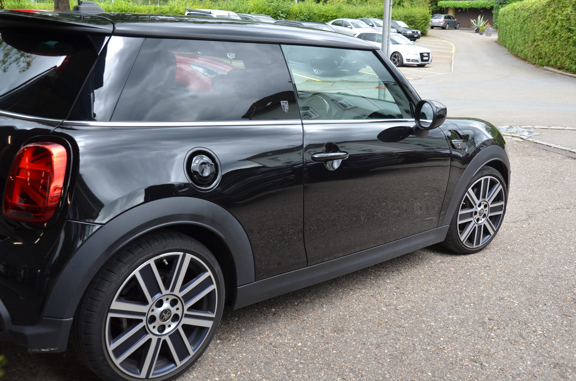 MINI Cooper S Trafalgar Edition Steptronic DKG-image-2