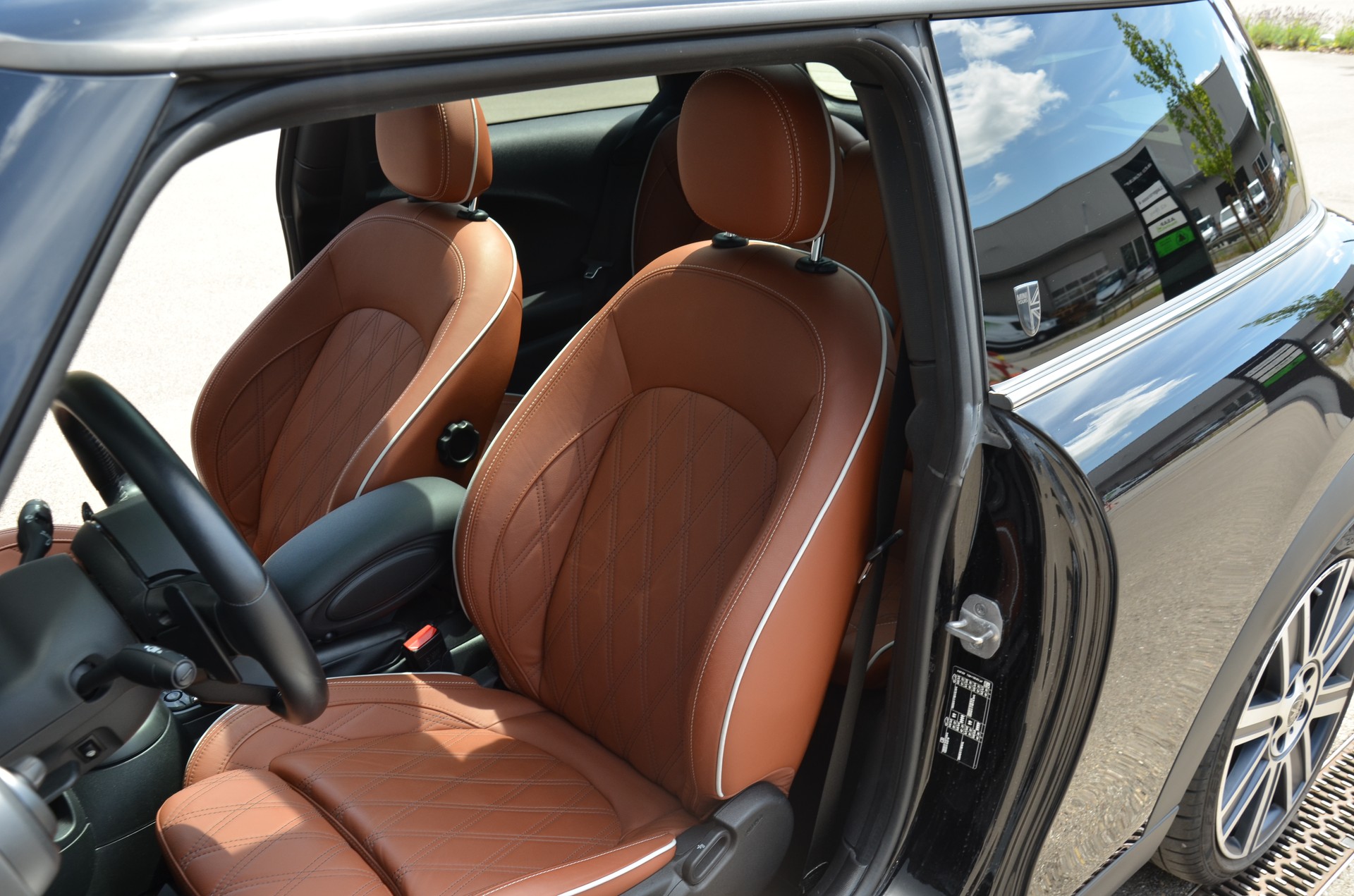MINI Cooper S Trafalgar Edition Steptronic DKG-image-14