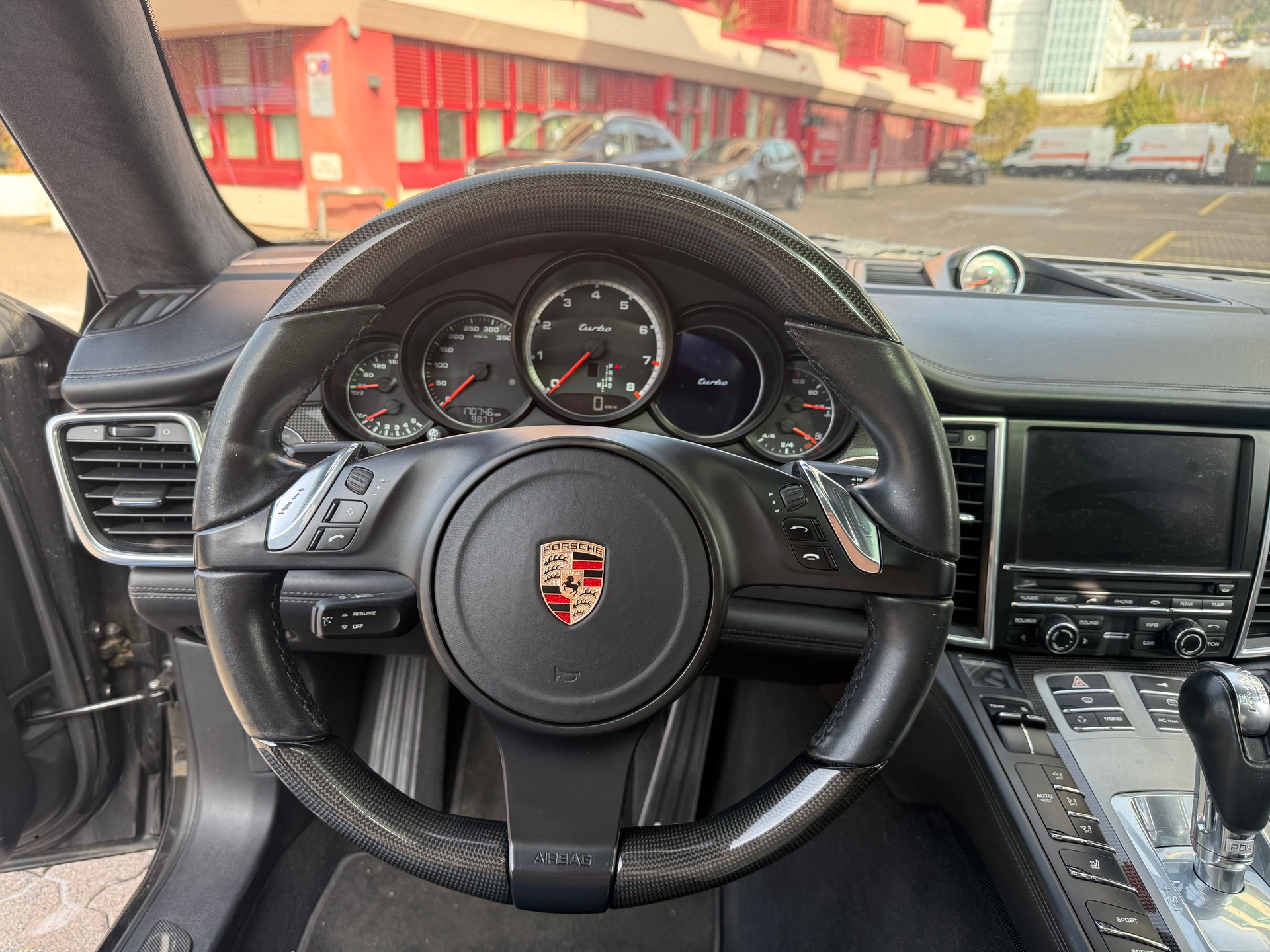 PORSCHE Panamera Turbo 4.8 PDK-image-7
