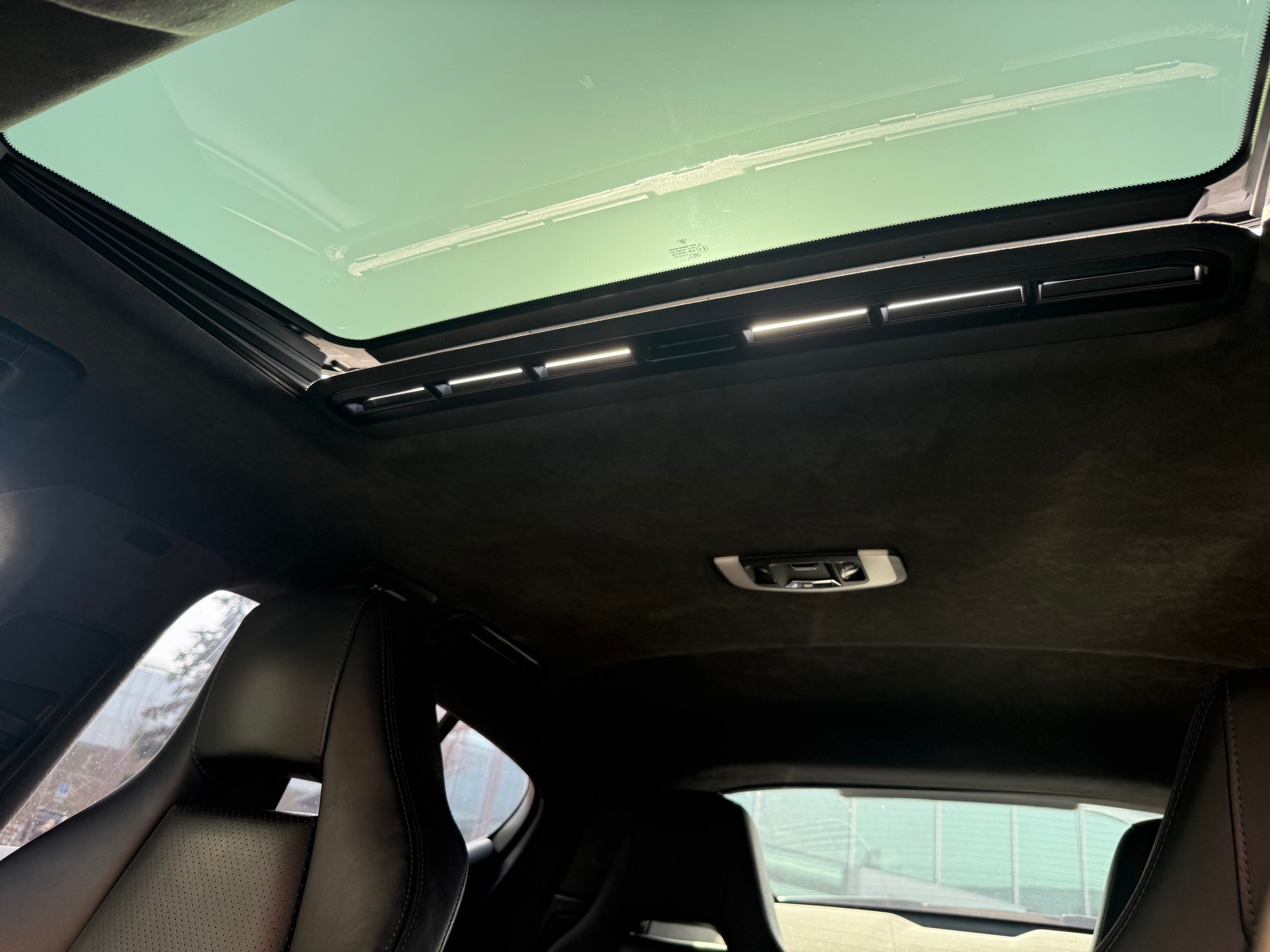 PORSCHE Panamera Turbo 4.8 PDK-image-9