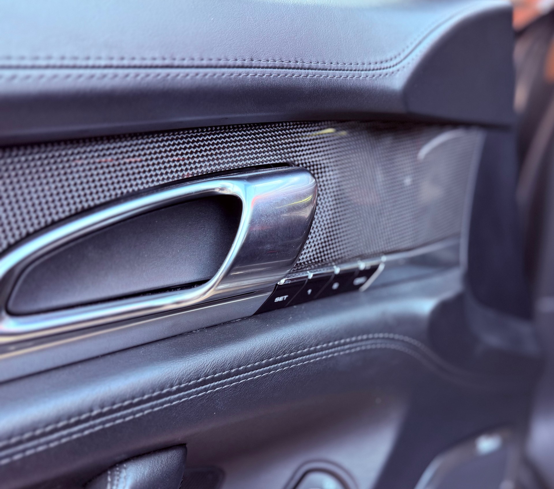 PORSCHE Panamera Turbo 4.8 PDK-image-12