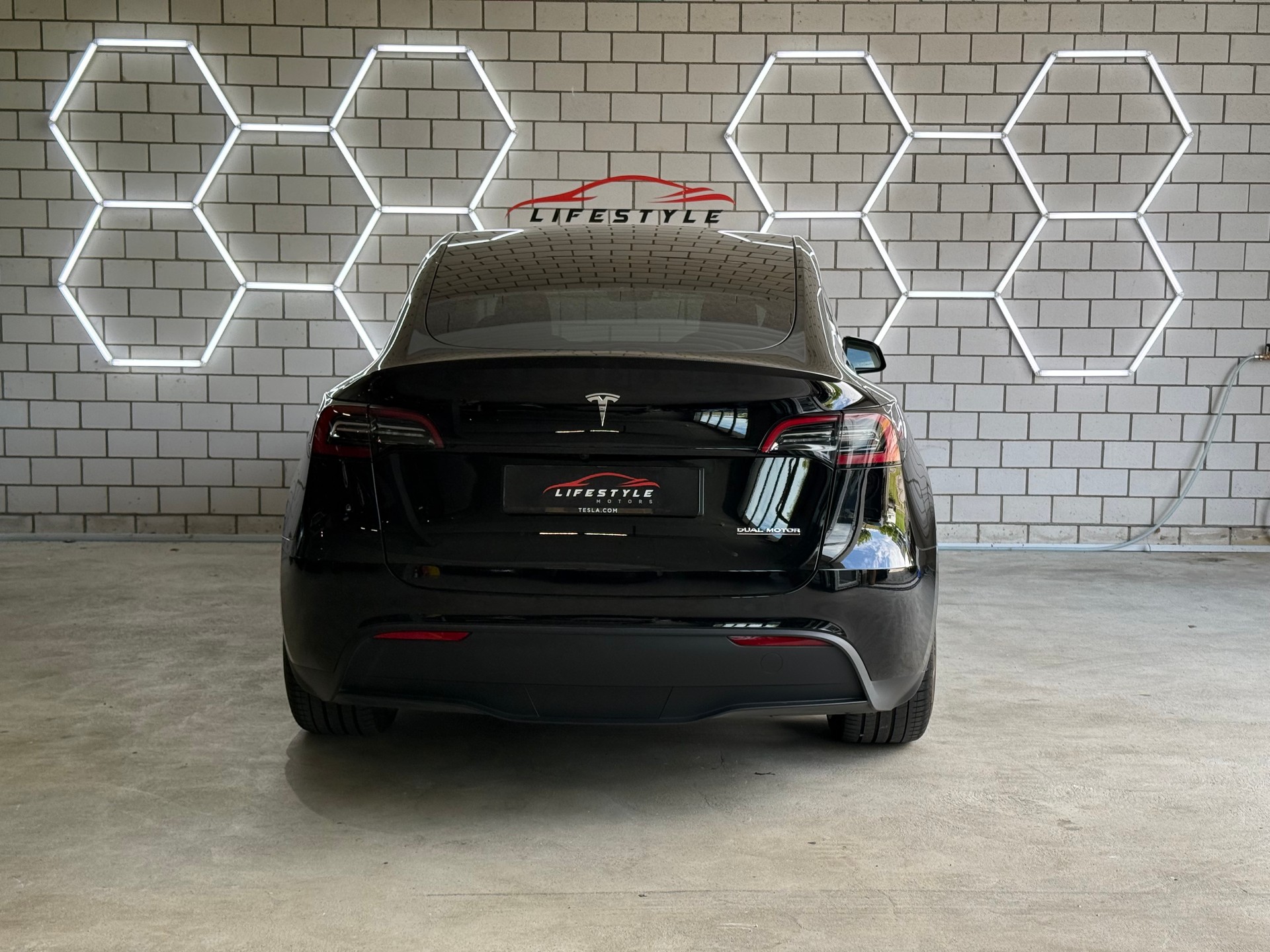 TESLA Model Y Performance-image-3