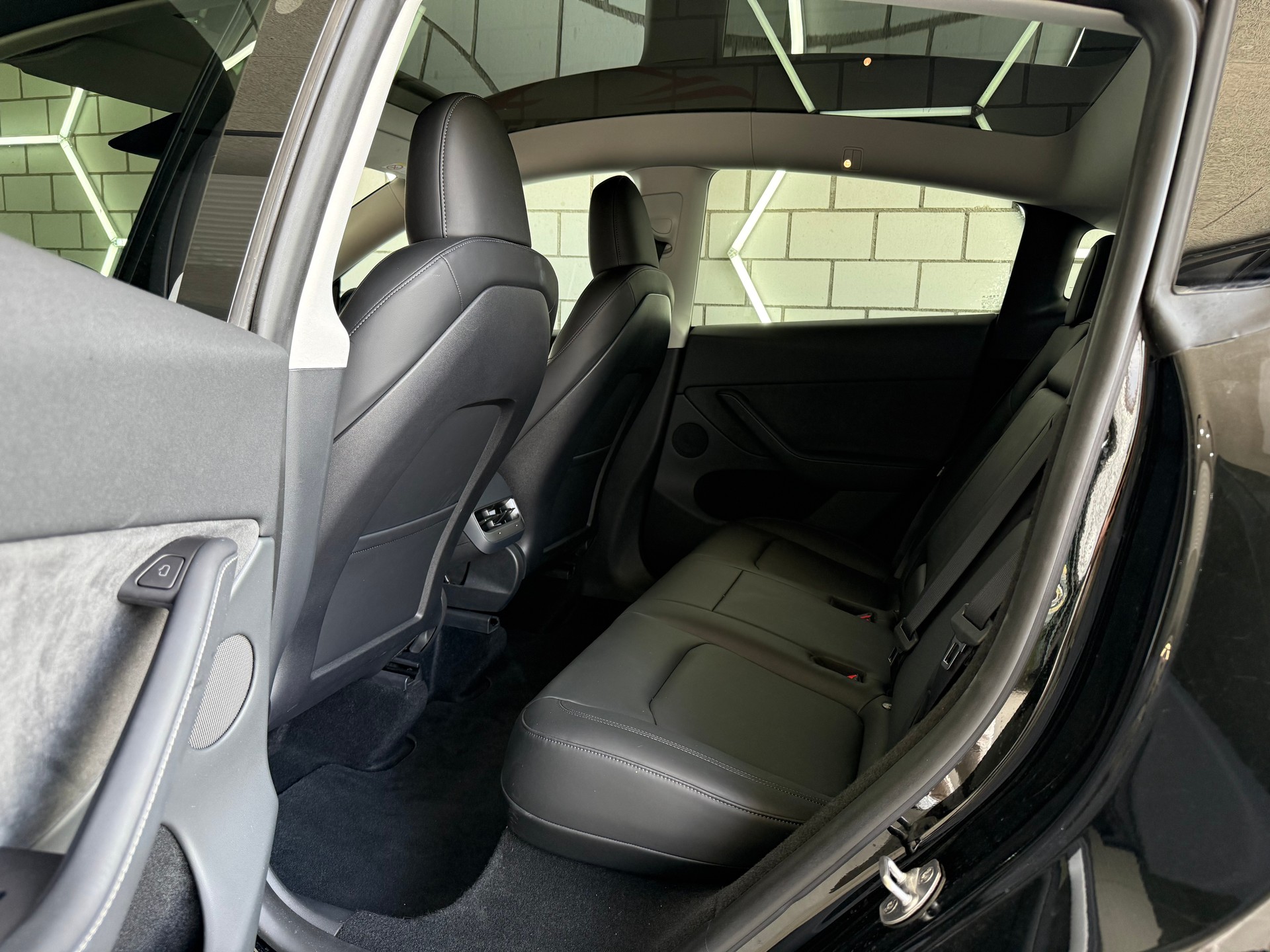 TESLA Model Y Performance-image-12
