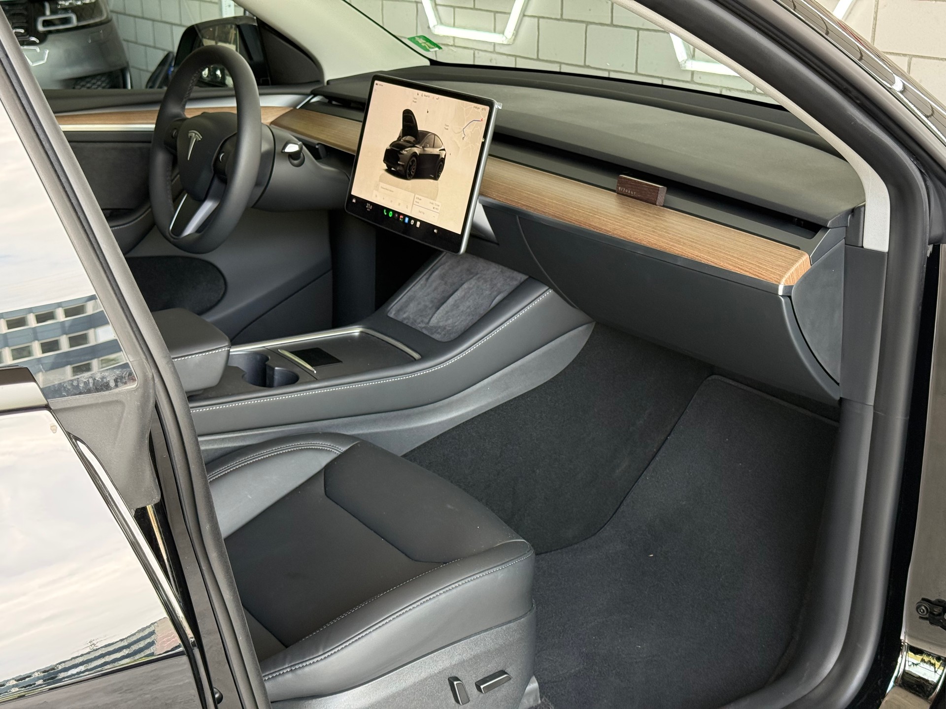 TESLA Model Y Performance-image-6