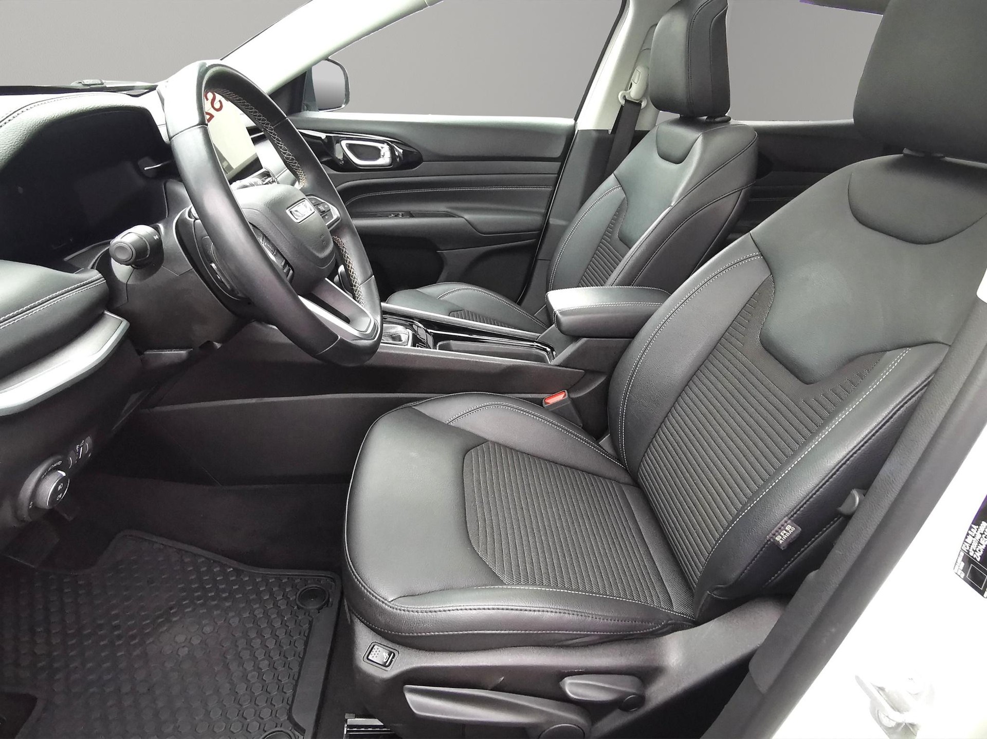 JEEP Compass 1.3 Turbo Limited-image-1