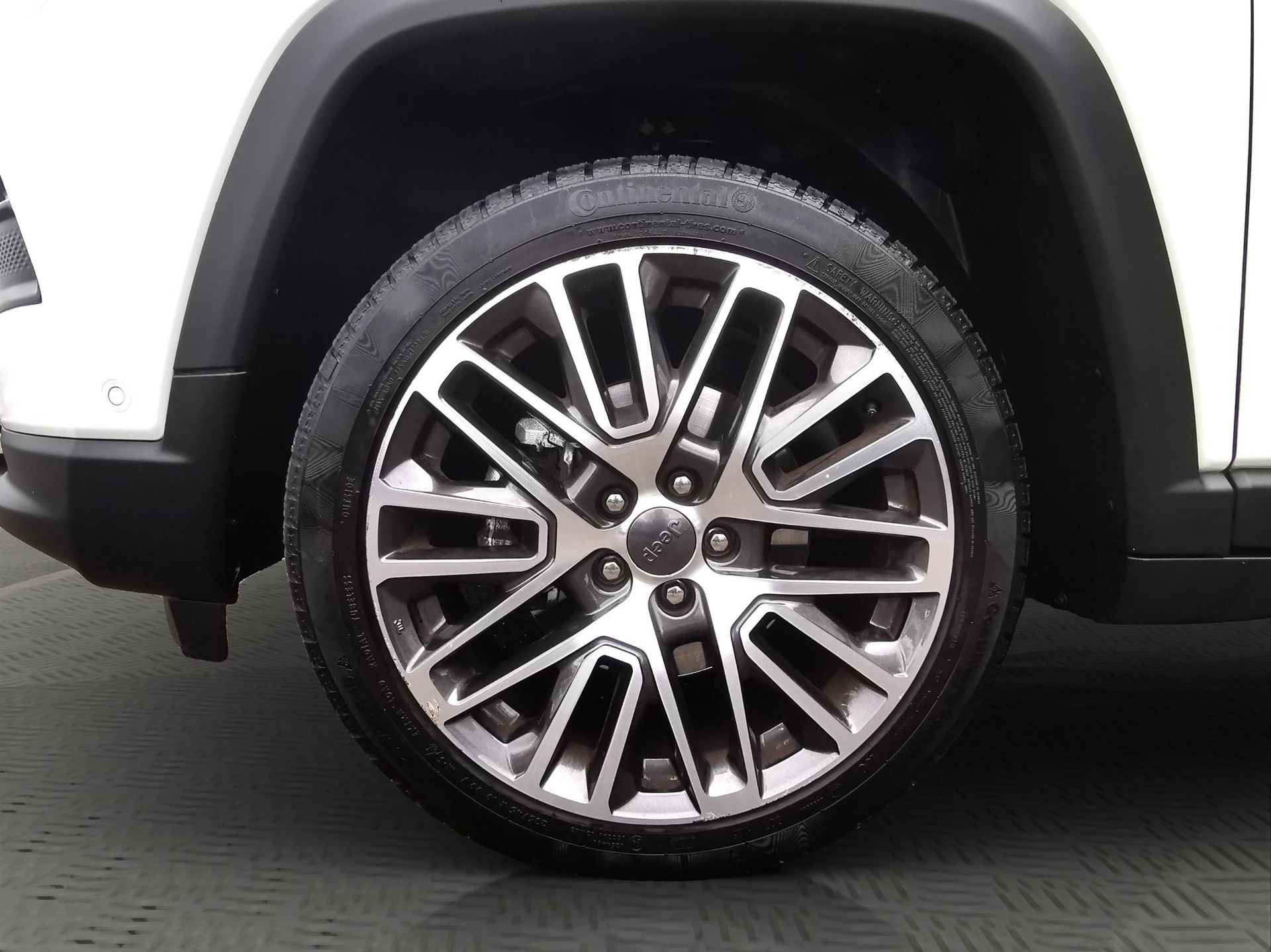 JEEP Compass 1.3 Turbo Limited-image-9